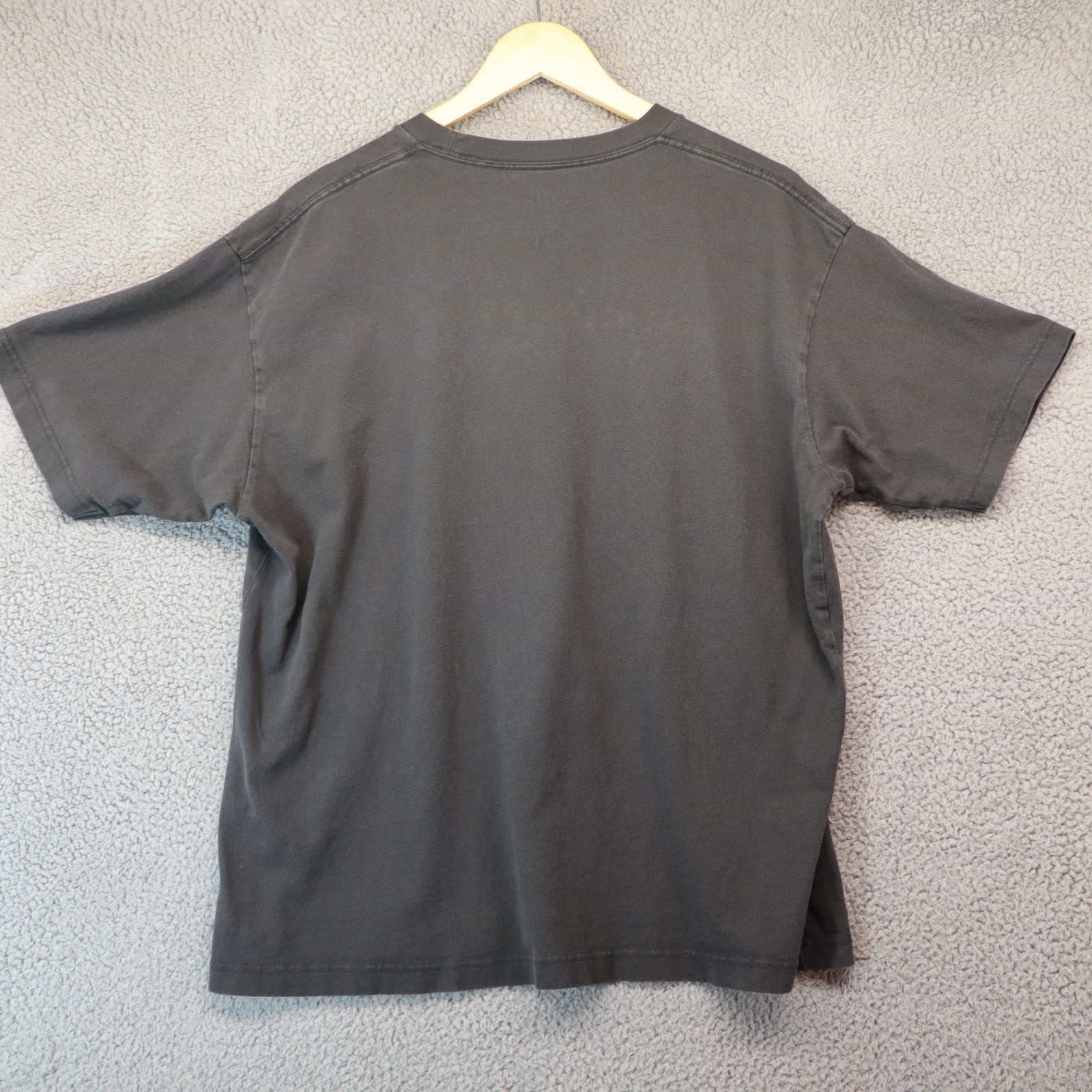 Uniqlo SPRZ NY Shirt Men Large MoMA Art Graphic Print Tee gallery