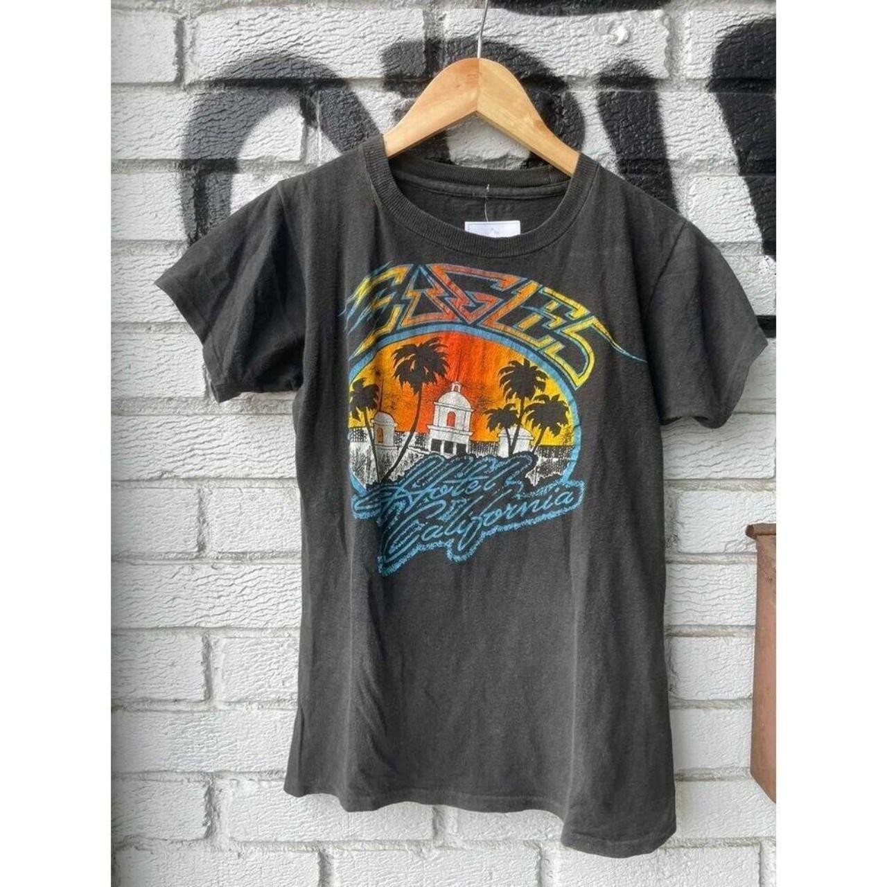 Eagles rock band Tour 90s T Shirt 80s Rock Band Concert black T Shirt NH10620