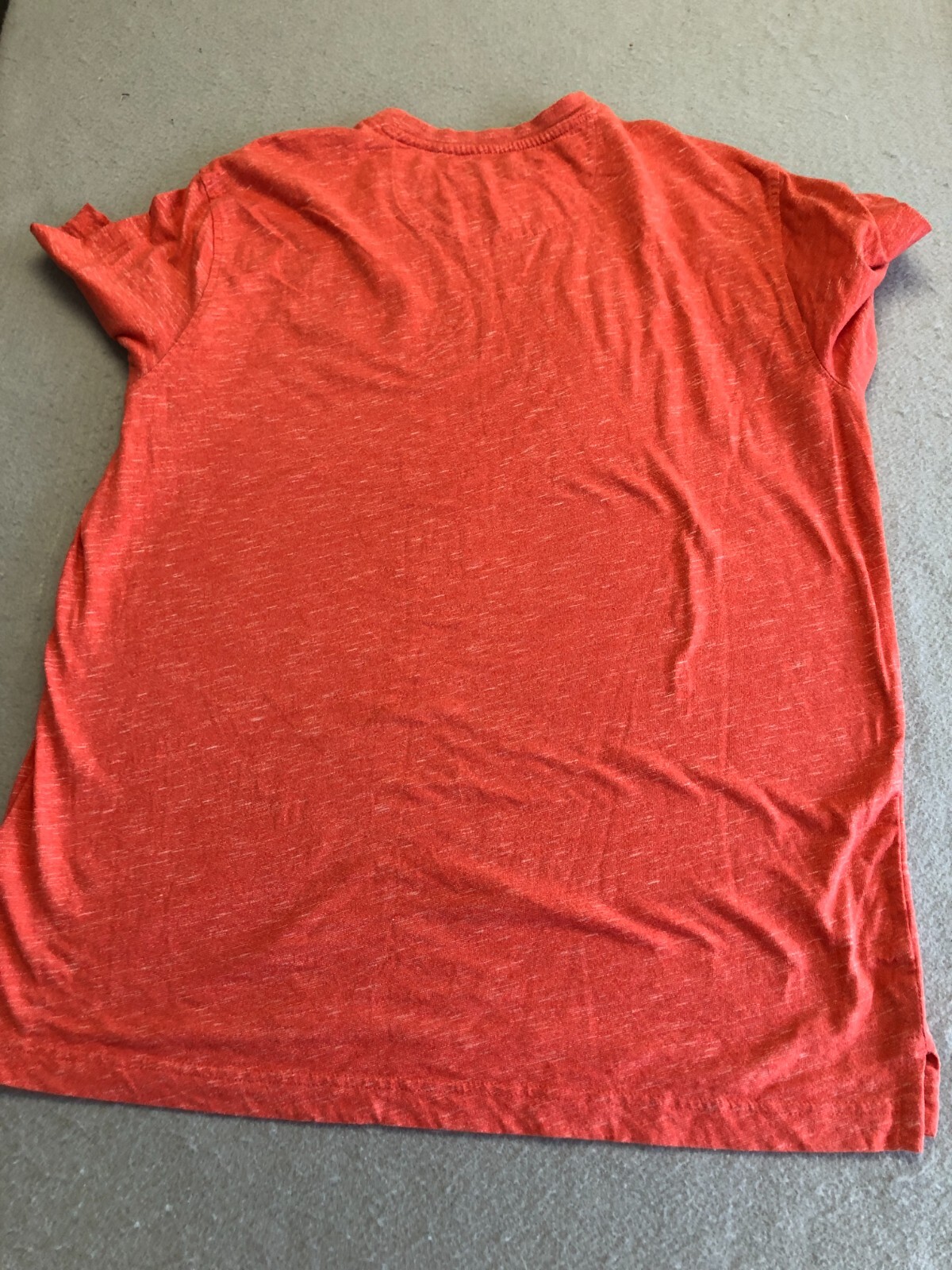 Greg Norman T-Shirt Men's Medium Coral Heather Chest Logo Cotton Tee gallery