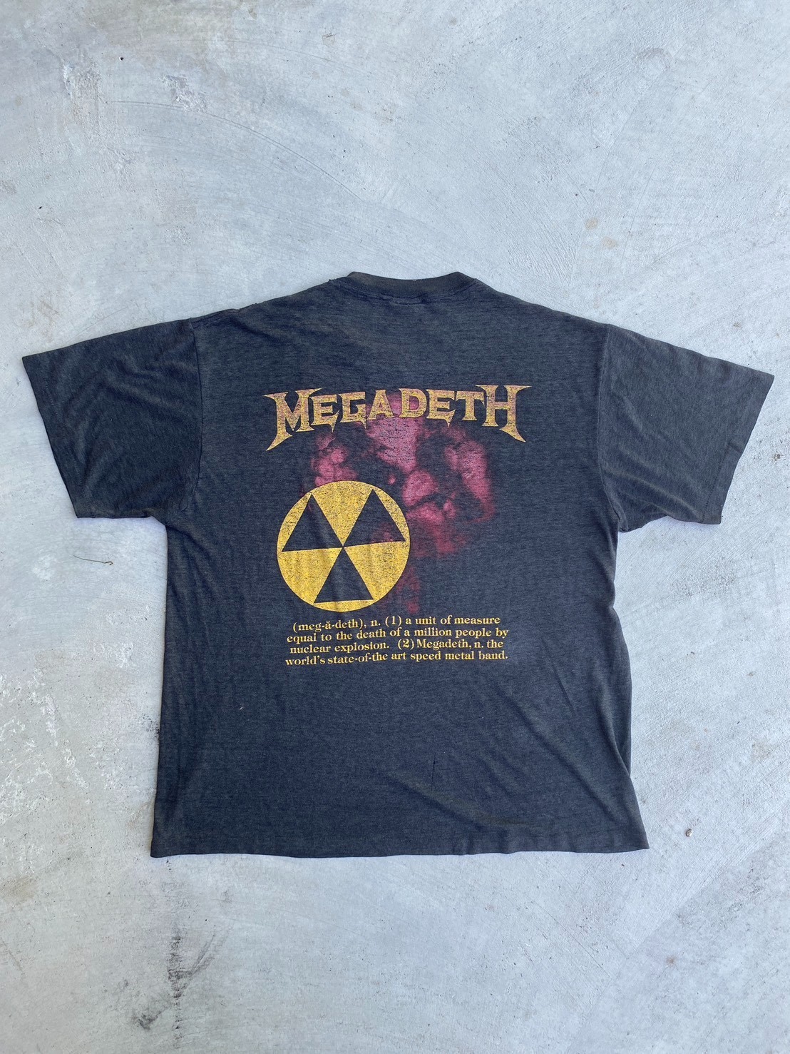 Vintage 1987 Megadeth T-Shirt Mens Large Black Single Stitch 80s Radioactive gallery