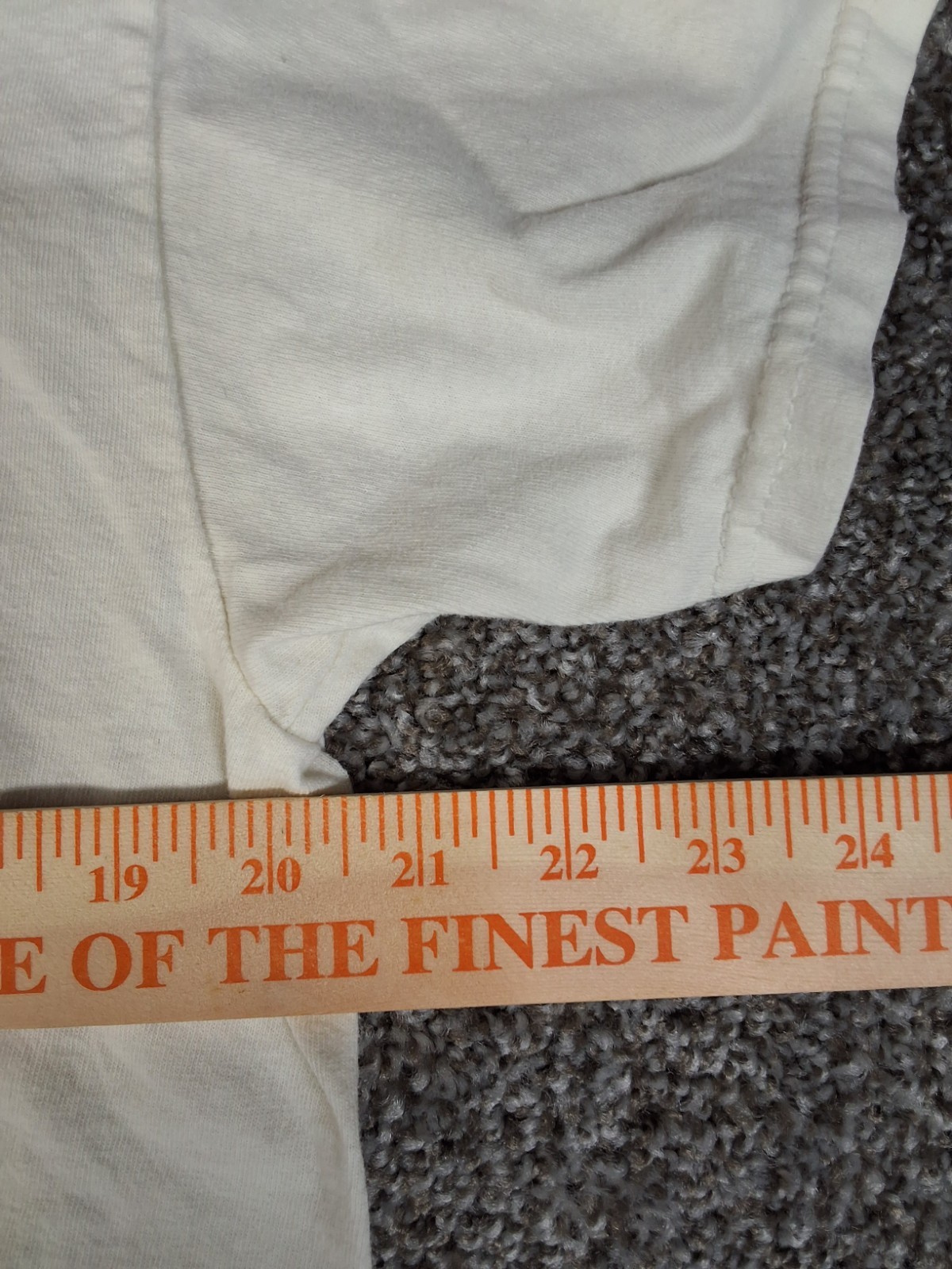 Modern White Aerosmith Boston MA Tee Size M gallery