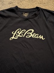 L. L. Bean Men’s Large Regular Traditional Fit Navy Blue Logo T-shirt 508335
