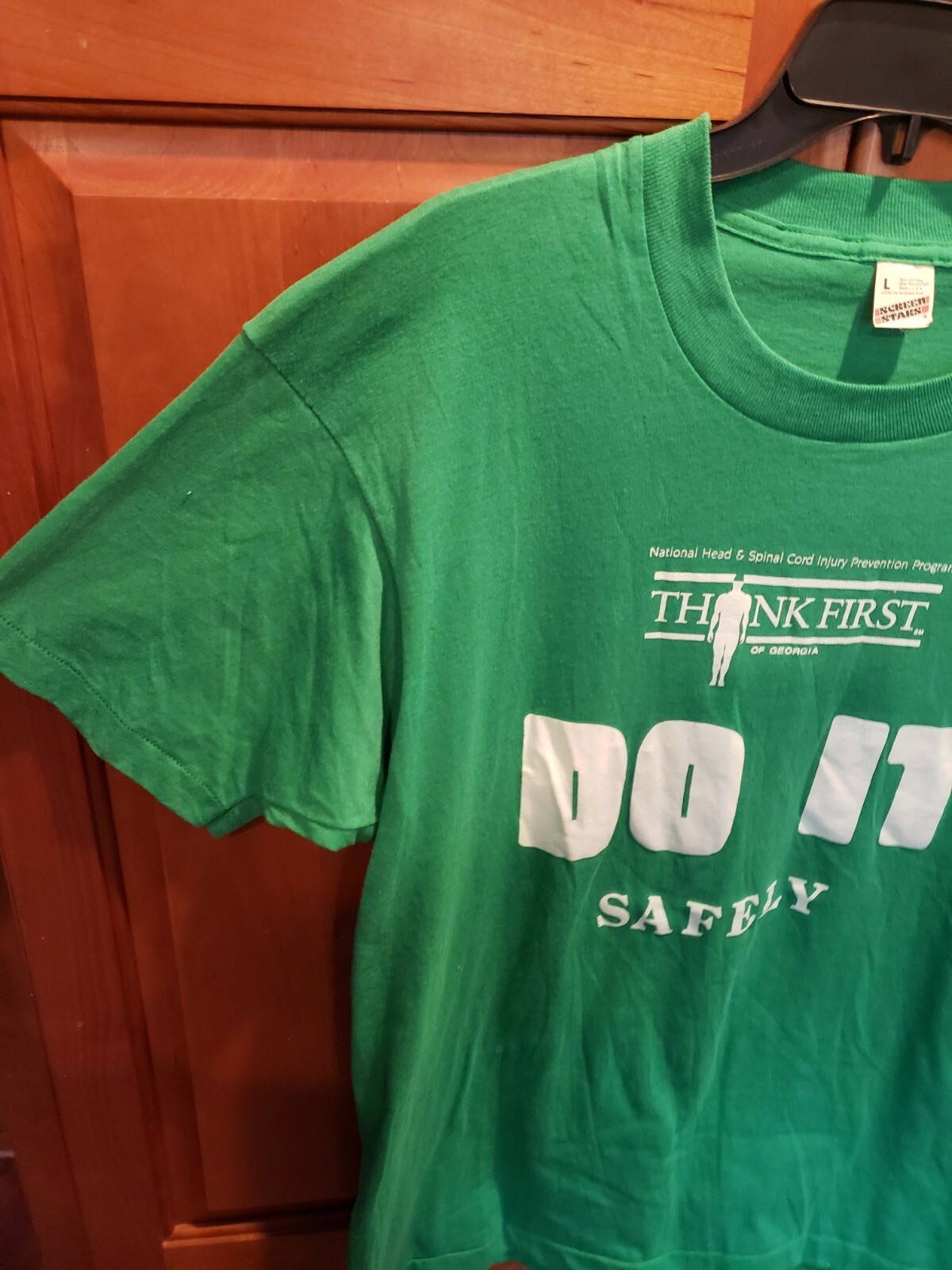 Vintage 80's/90's DO IT SAFELY Head & Spine GA Single Stitch Graphic T-Shirt L gallery