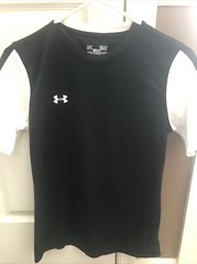 Under Armour Semi-fitted Heatgear Men’s T-shirt – Small – Short Sleeves