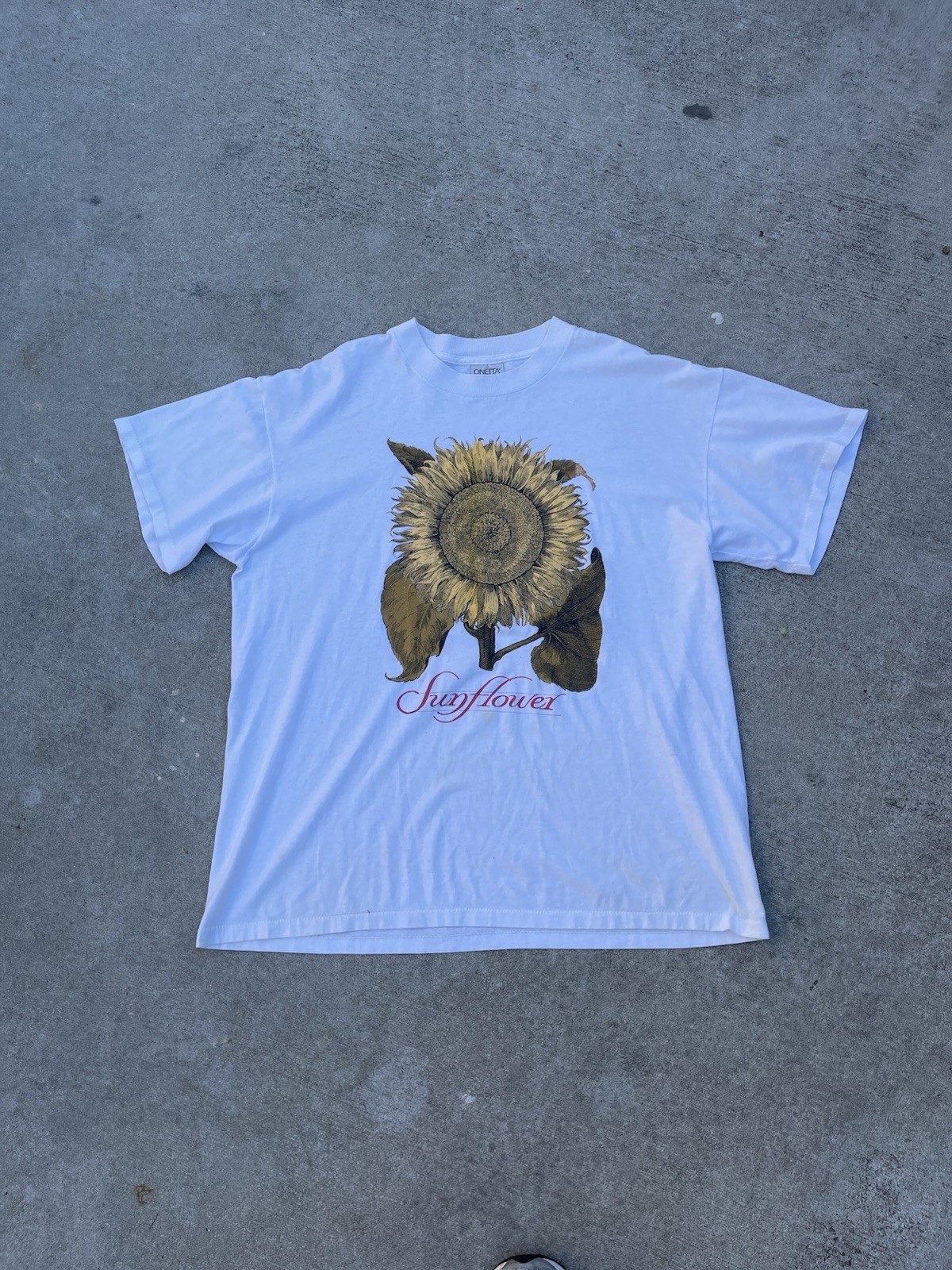 Vintage 90s Sunflower Wildlife Nature Art Graphic White T Shirt Size XL gallery