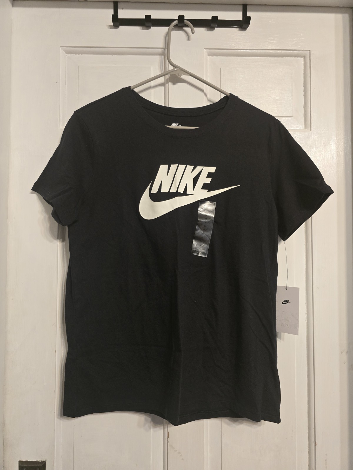 Nike The Nike Tee Men's Black Graphic Logo Crew Neck Short Sleeve T-Shirt M gallery
