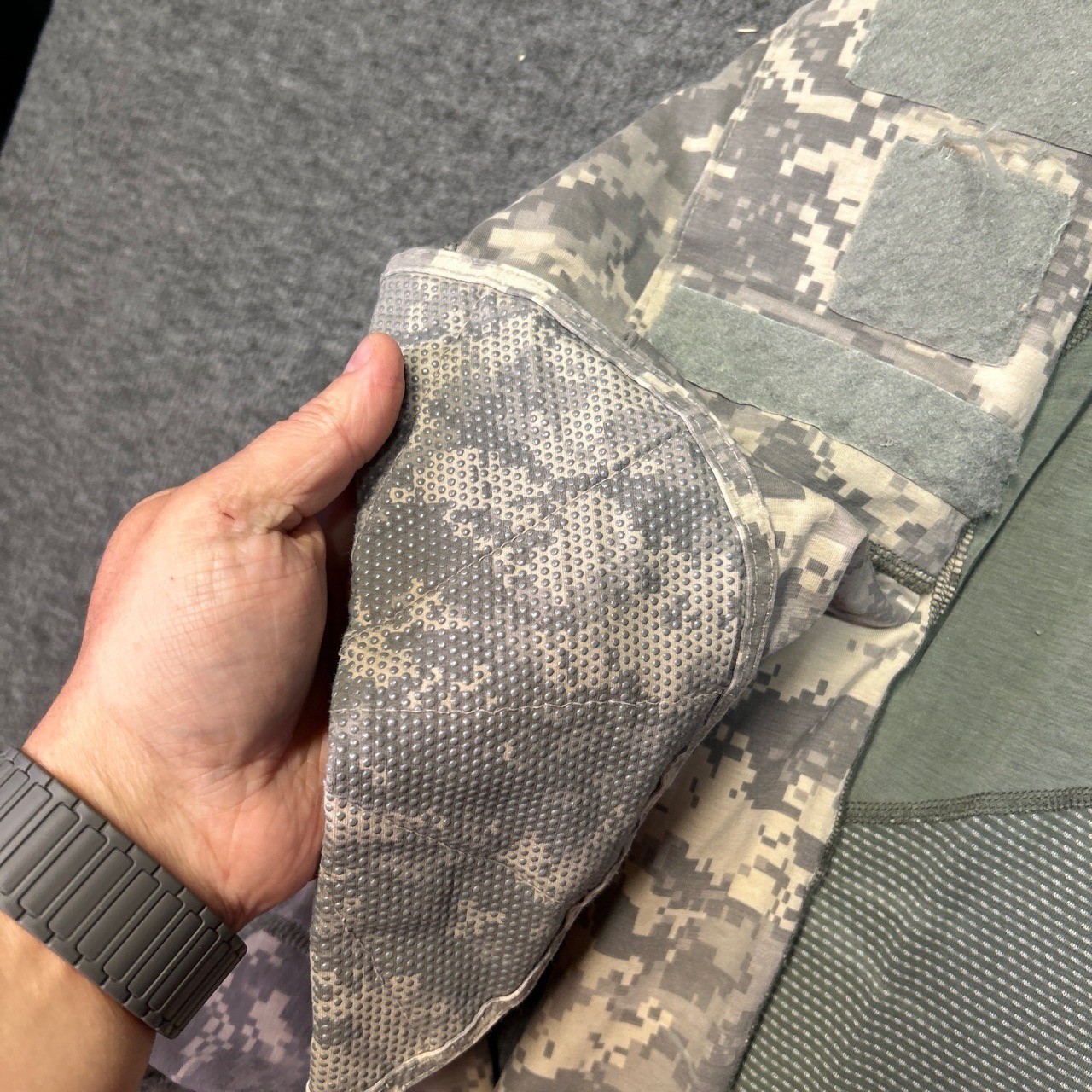 U.S. Army Shirt Sekri Mens Large Combat UCP Camo Olive Tactical Military gallery