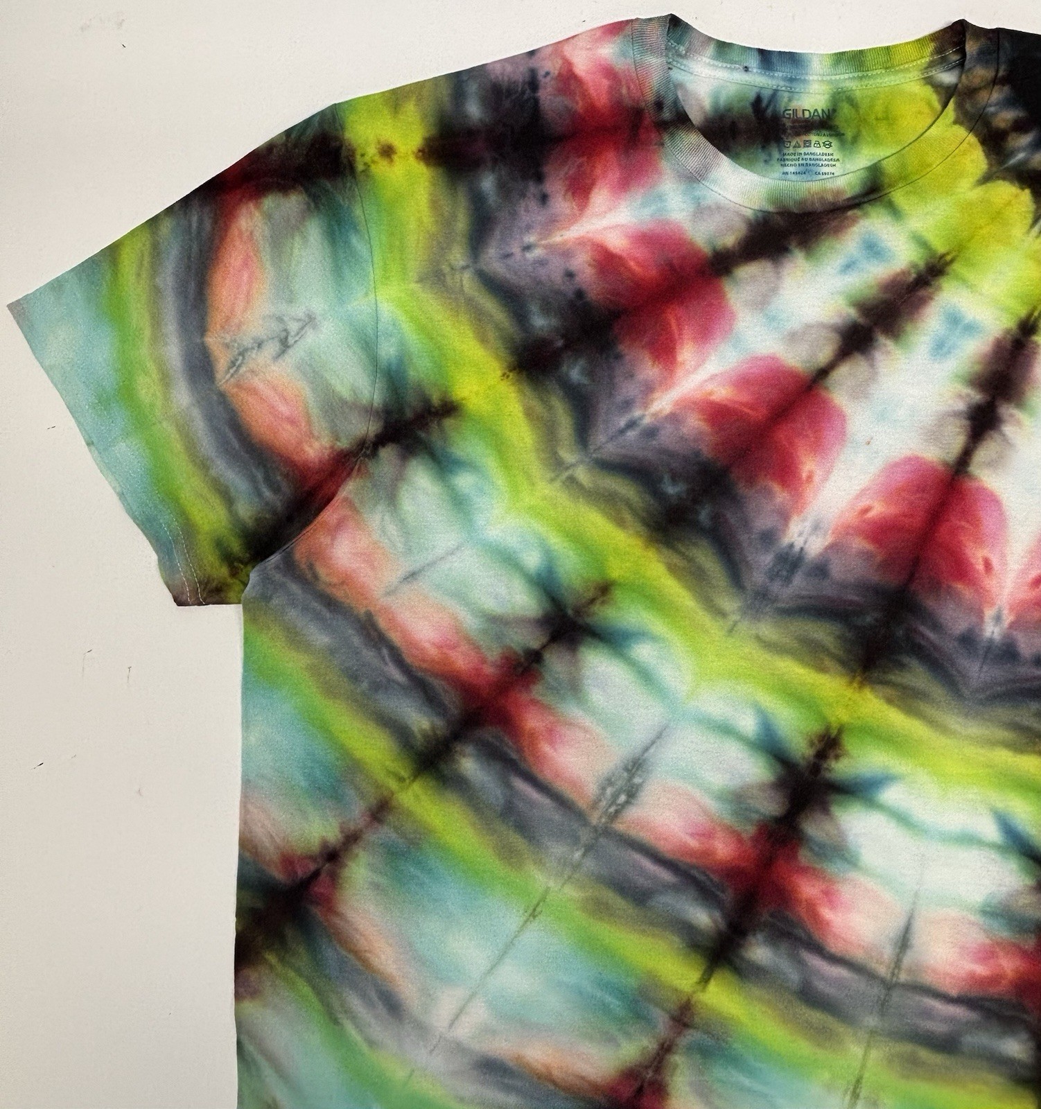 Handmade Ice Tie Dye Unisex T-Shirt Size XL Multicolor Design Gildan Tee NEW gallery