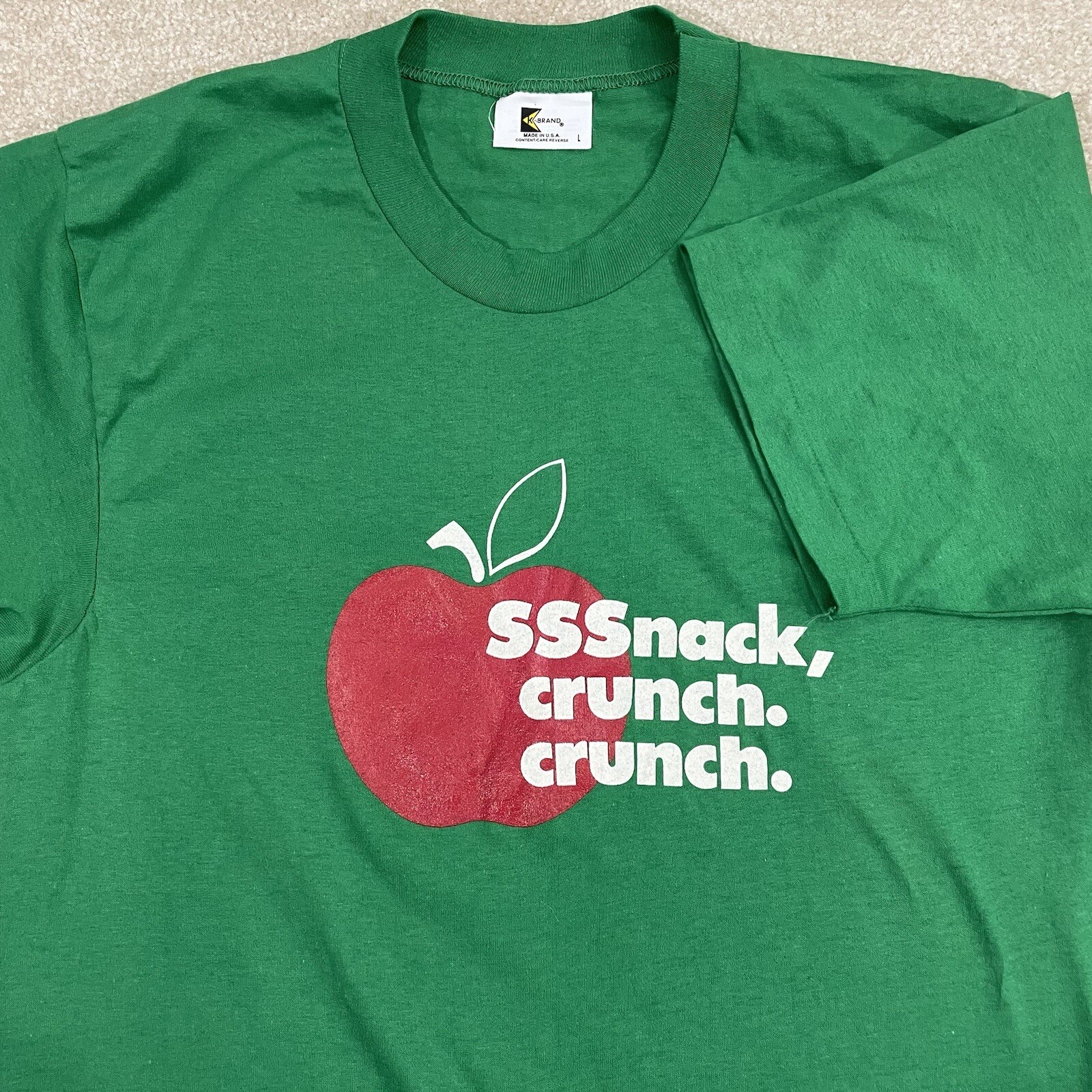 EUC! Vintage 80s Apple Green T Shirt Adult Mens S/M Fit 50/50 Graphic K-Brand