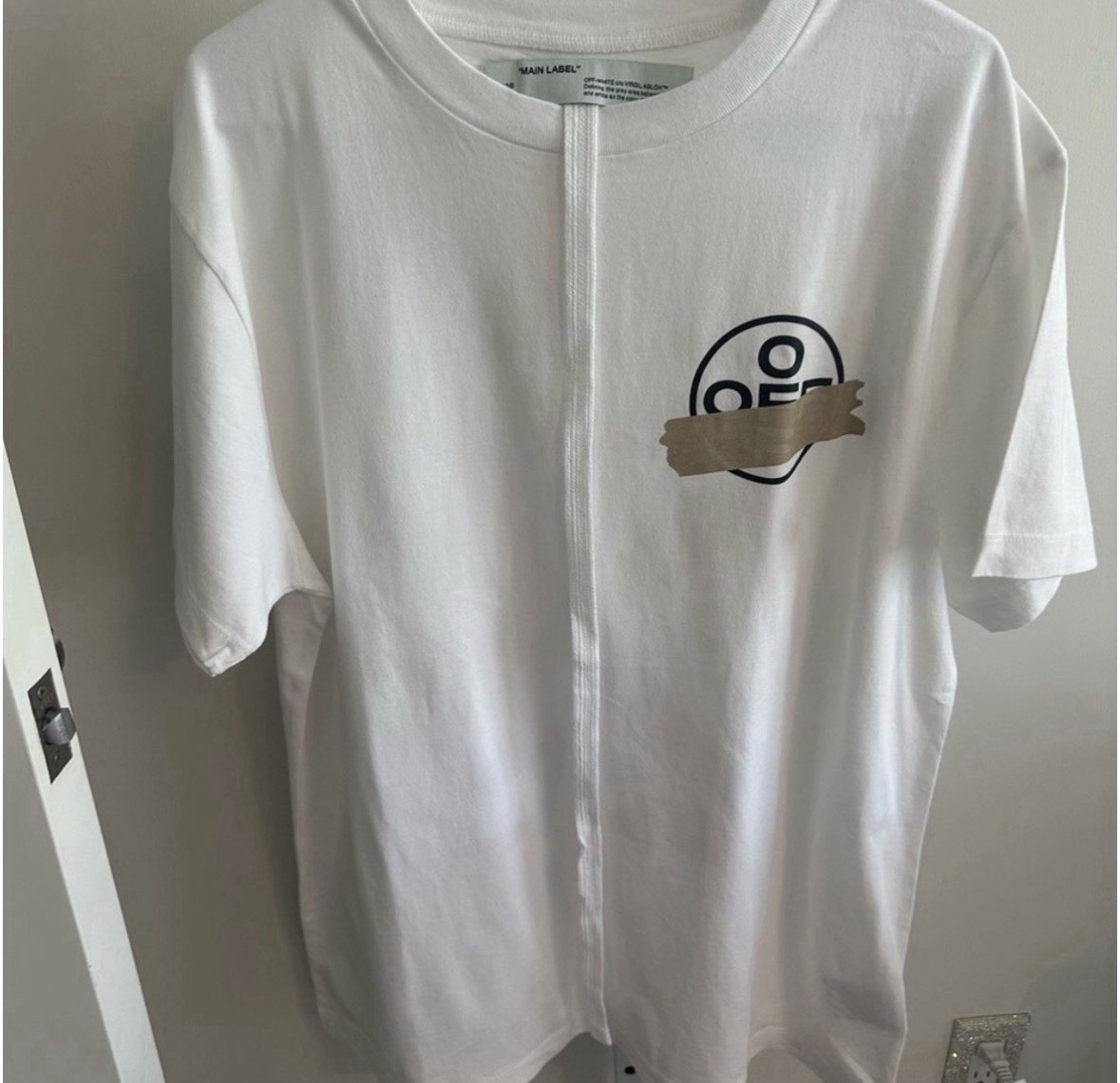 Off-White White & Gold Oversized T-Shirt, in Product Bag, Size XS NWOT gallery