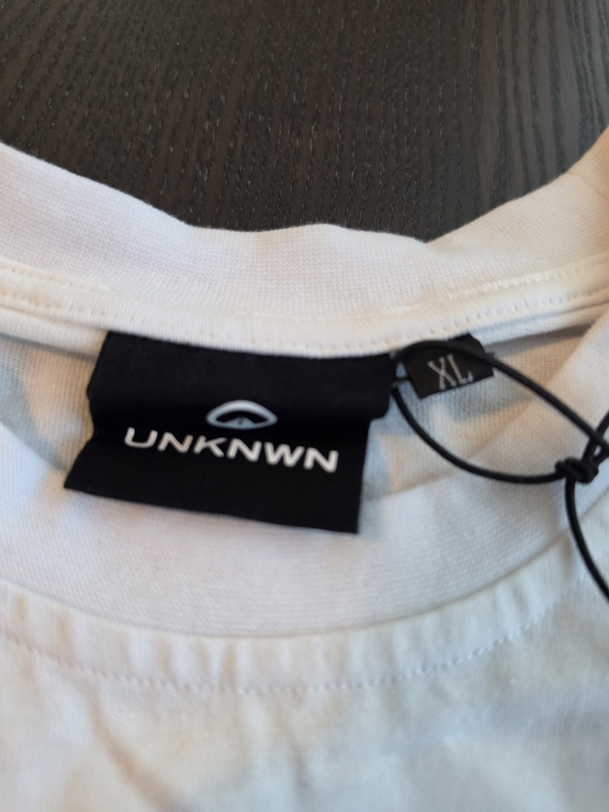 Unknwn White Size XL Anime NWT gallery