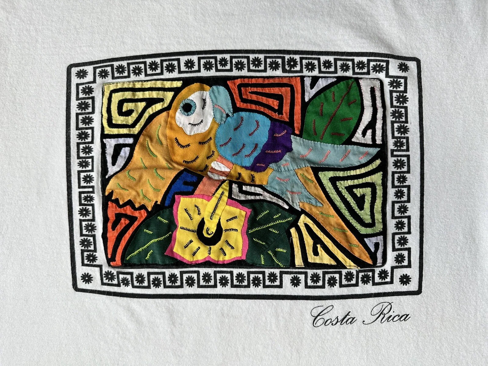 Costa Rica Medium White T Shirt Hand Made Sewn Quilted Parrot Design Appliqué gallery