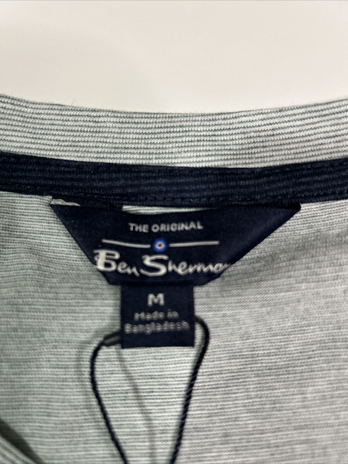 NWT Ben Sherman T-shirt Men’s Medium Short Sleeve Logo Athleisure Pocket Casual gallery