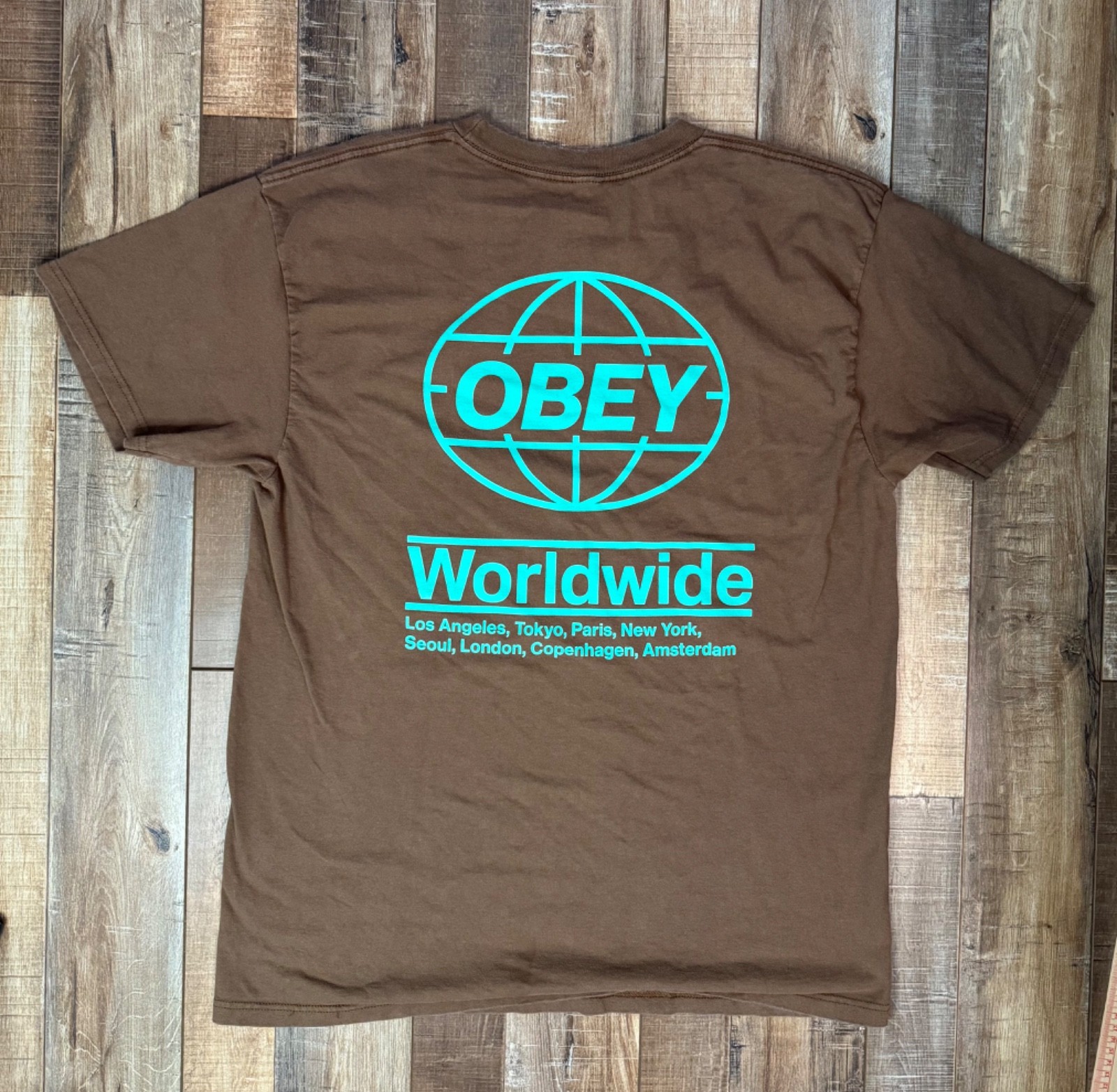 Obey Worldwide Brown Short Sleeve Men's T-Shirt Blue Teal Green Logo Size Large gallery