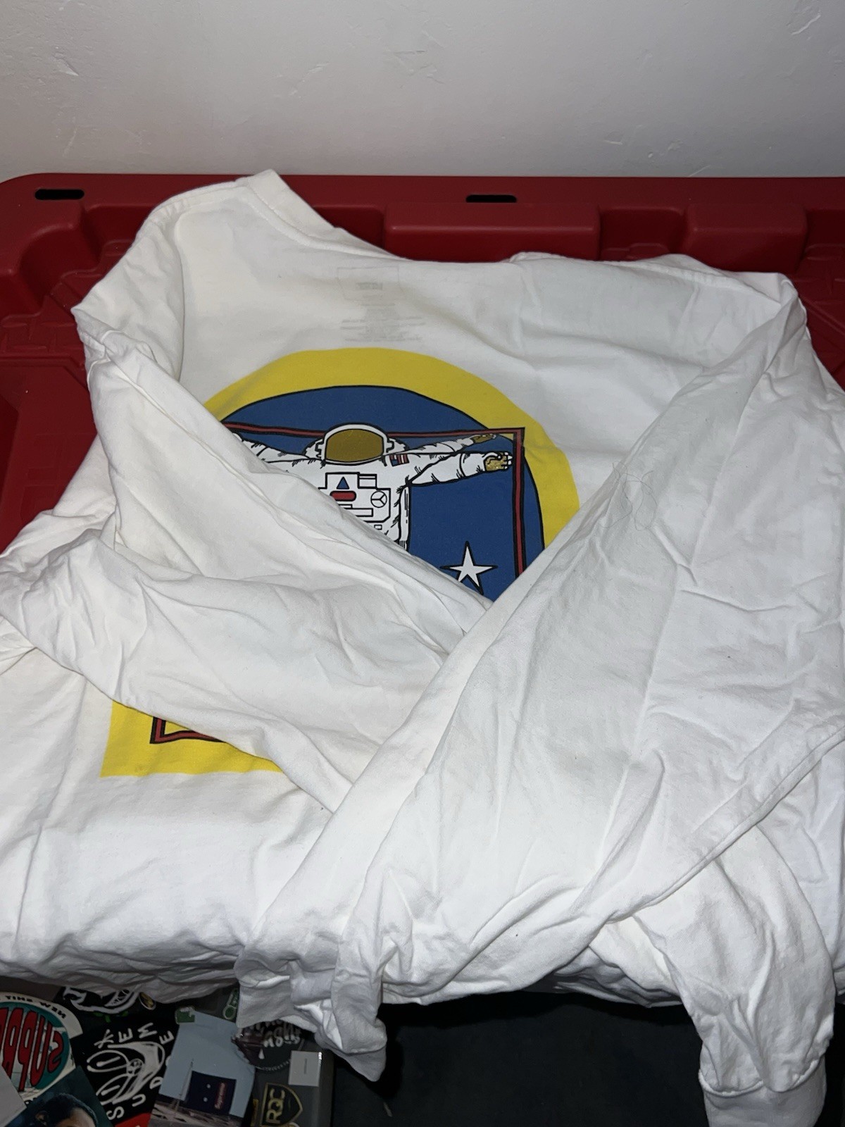 VANS x NASA Space Voyager Men's T-Shirt White Long Sleeve Adult XL Crew Neck gallery