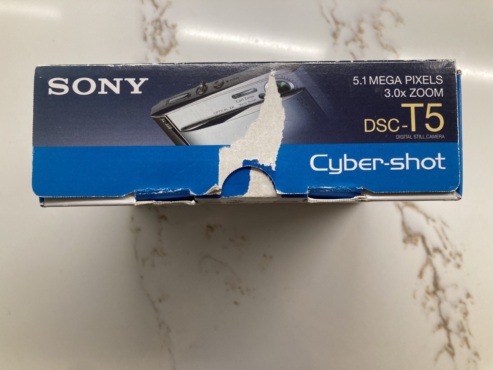 Sony DSC-T5 digital camera – tested and WORKING – with extras!
