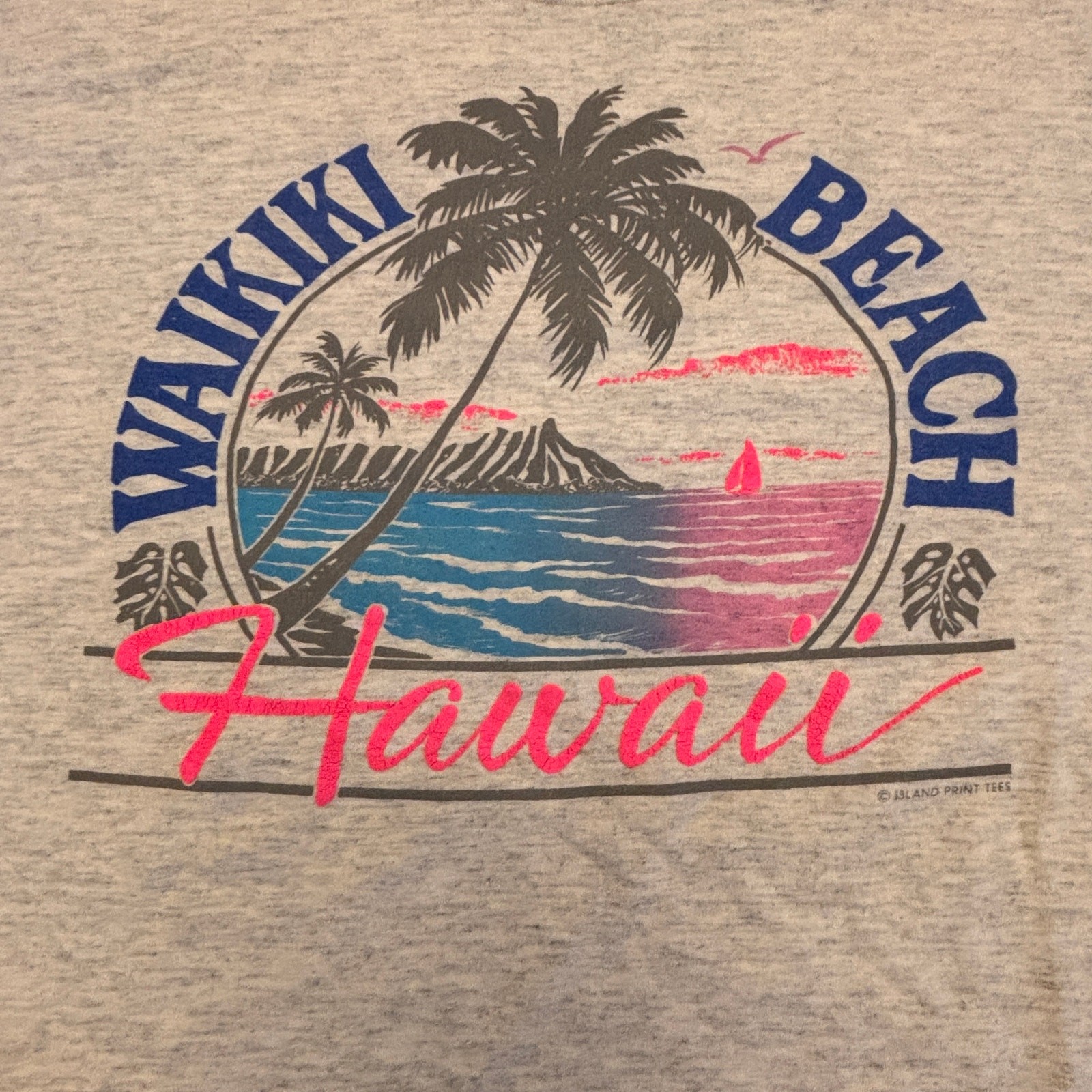 Vintage Waikiki Hawaii T-Shirt XL Gray Single Stitch Casual Made in USA Teejays gallery