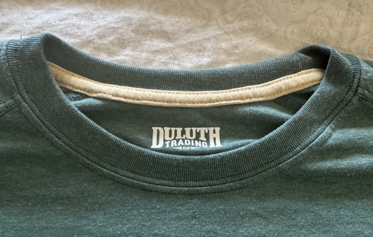 Duluth Trading Co Mens T-Shirt Green Short Sleeve Cotton Size L Pencil Pocket gallery