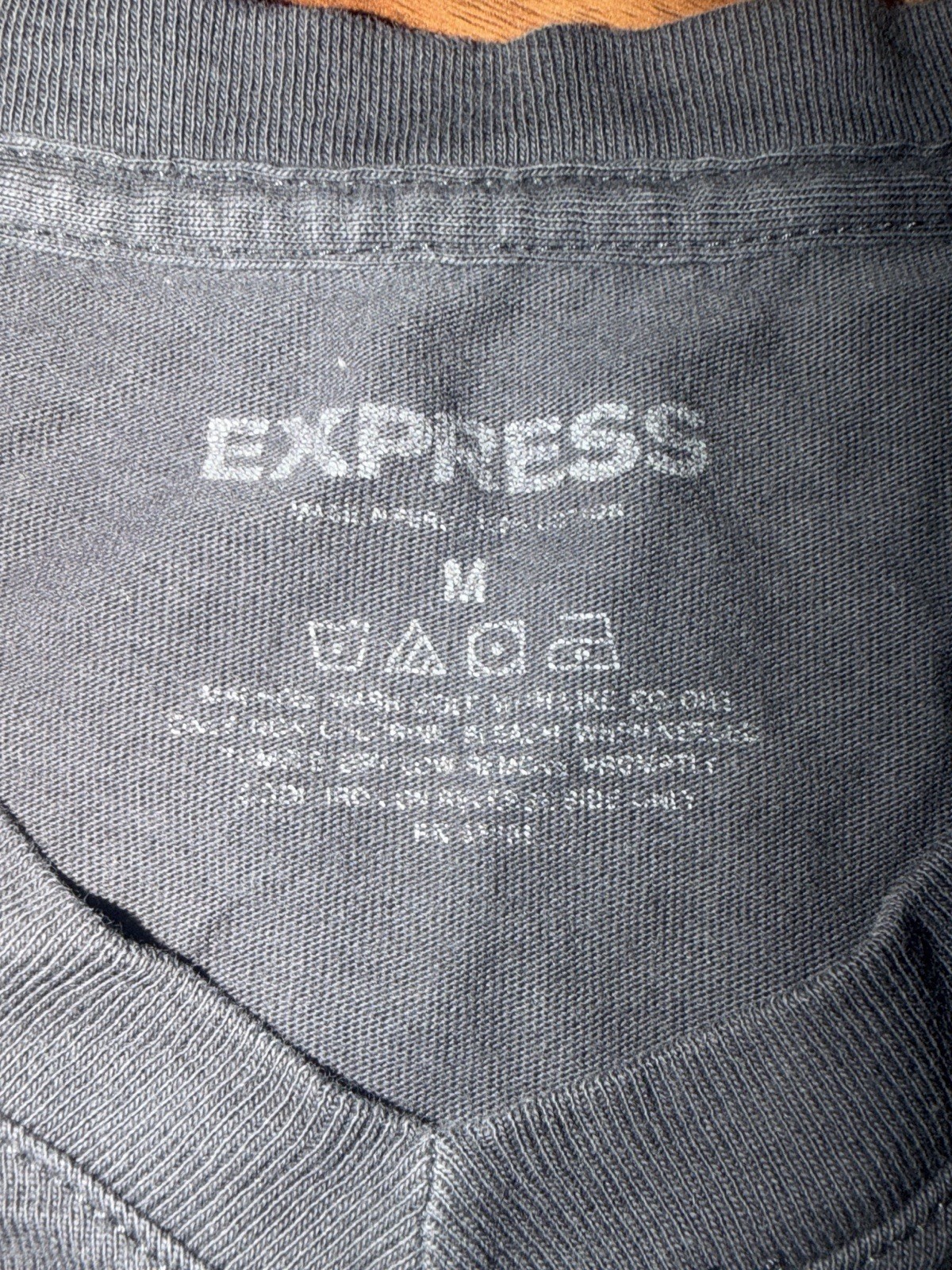 Bundle 3 Express Graphic Crew Neck Short Sleeve Knit T-Shirt Size M gallery
