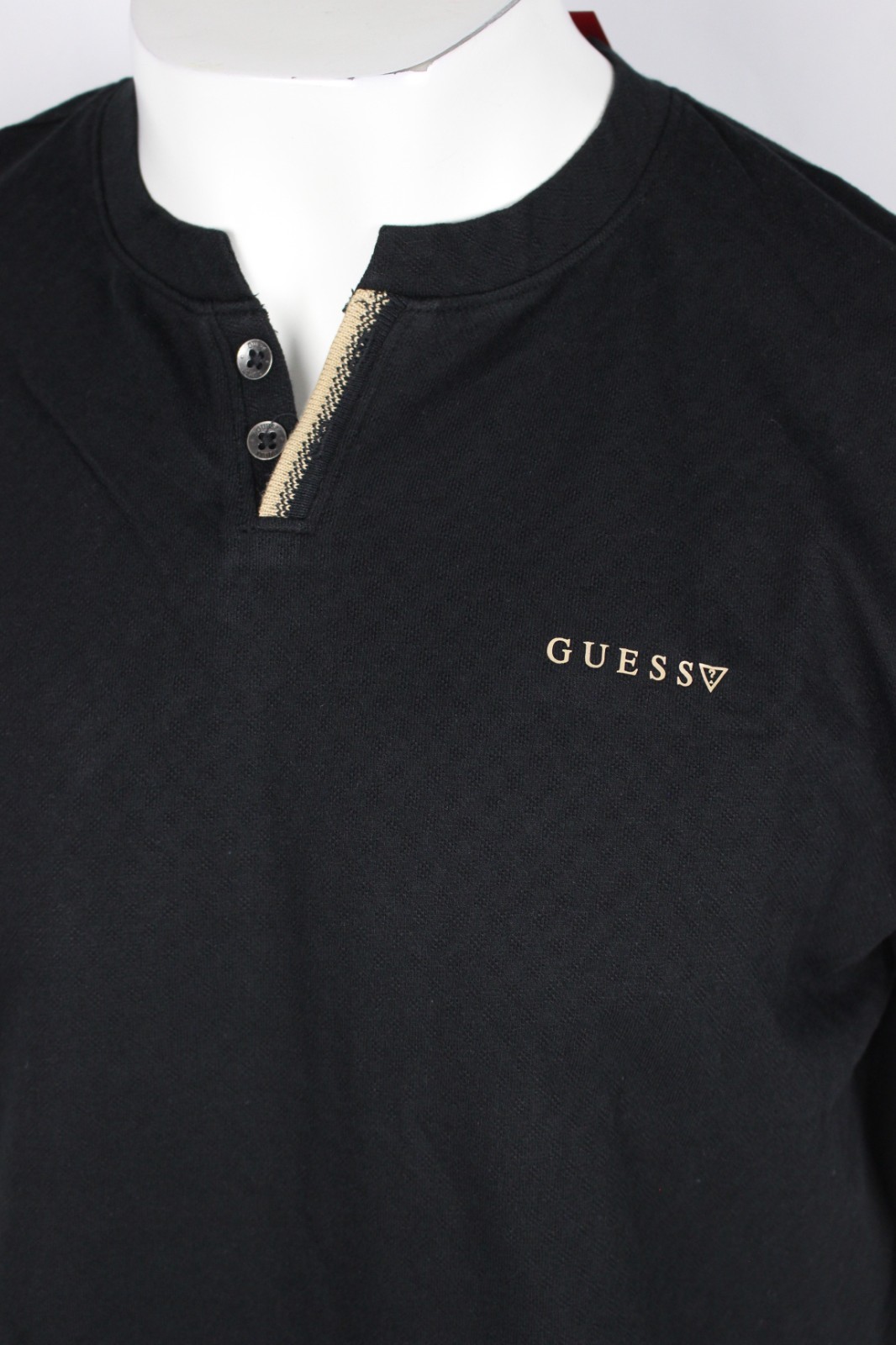 Guess Men's Ricardo Short Sleeve Slit Henley T Shirt Jet Black Textured gallery