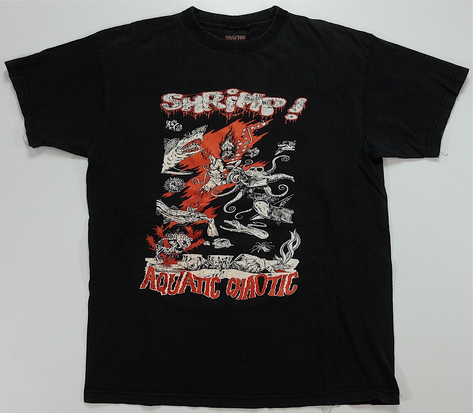 Rare Vintage 21VICTOR Shrimp Aquatic Chaotic 2009 Tour T Shirt 2000s Rock Band M