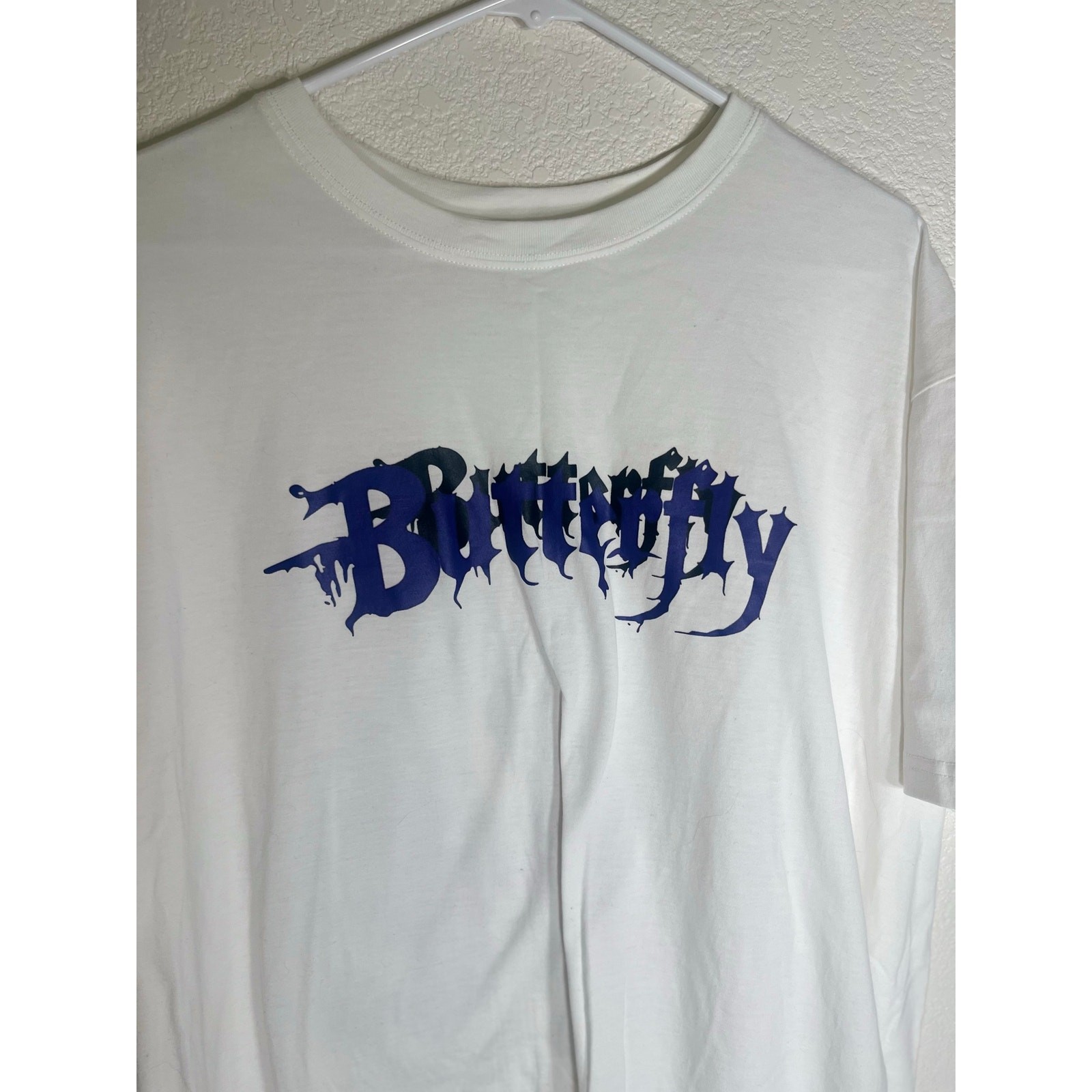 XXL Butterfly men's T-shirt w/graphic design-used good gallery