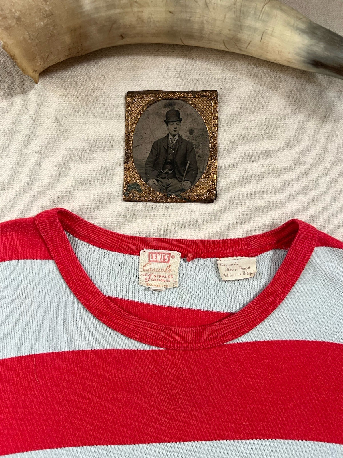 LVC T-Shirt XL 50s Casuals Levi's Vintage Clothing Wide Stripe Red Grey Biker gallery