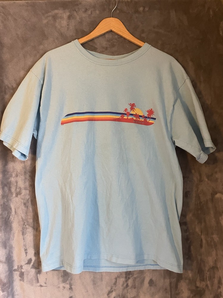 Speedo 2000’s Vintage Size Large Tshirt Palm Tree Light Blue