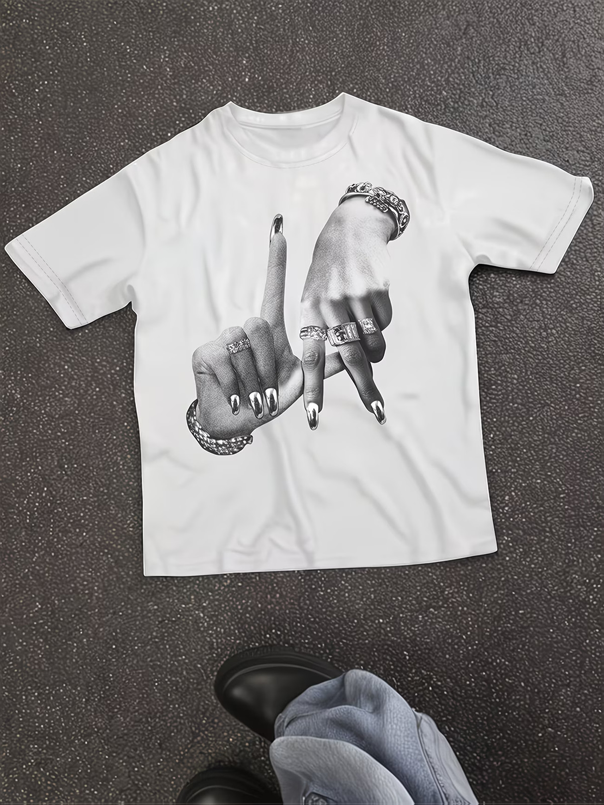 Women's Elegant Graphic Print T-Shirt - Short Sleeve Crew Neck Casual Top with C gallery