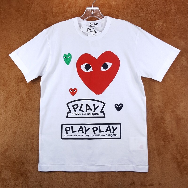 COMME DES GARCONS Shirt Mens Small White Pullover Crew PLAY Logo Hearts Unisex gallery