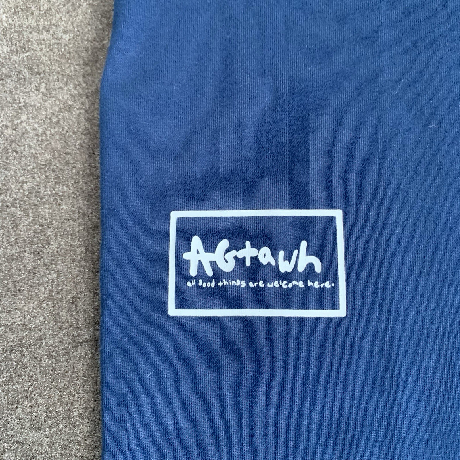AGTAWH Men's T-Shirt Size Medium Good Embroidered Graphic Print Tee Navy Blue gallery