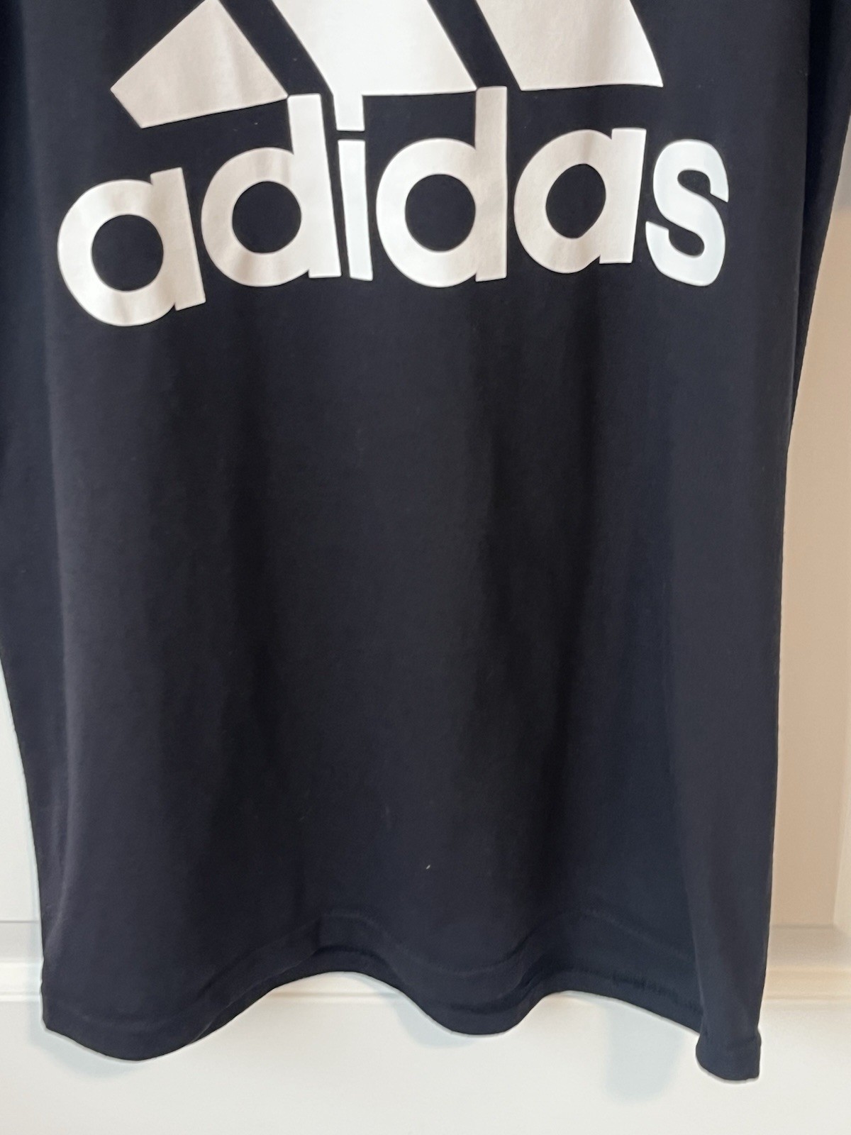 Adidas T Shirt Men's Size S The Go-To Performance Black White Crew Neck Athletic gallery