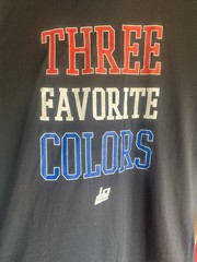 Three Favorite Colors T-shirt Black Size Large