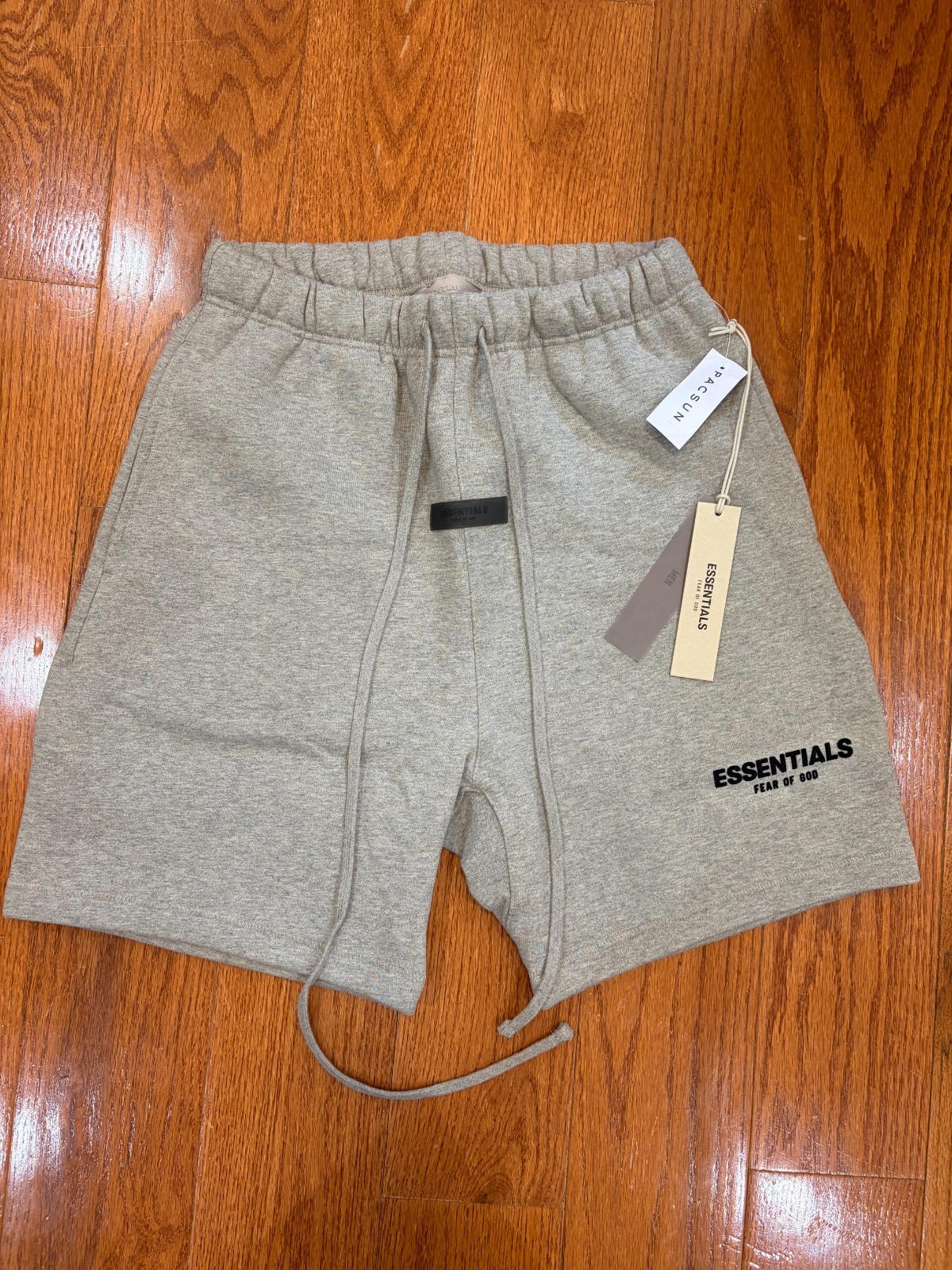 Essentials Set T-shirt and Short in Dark Oatmeal (size XS) gallery