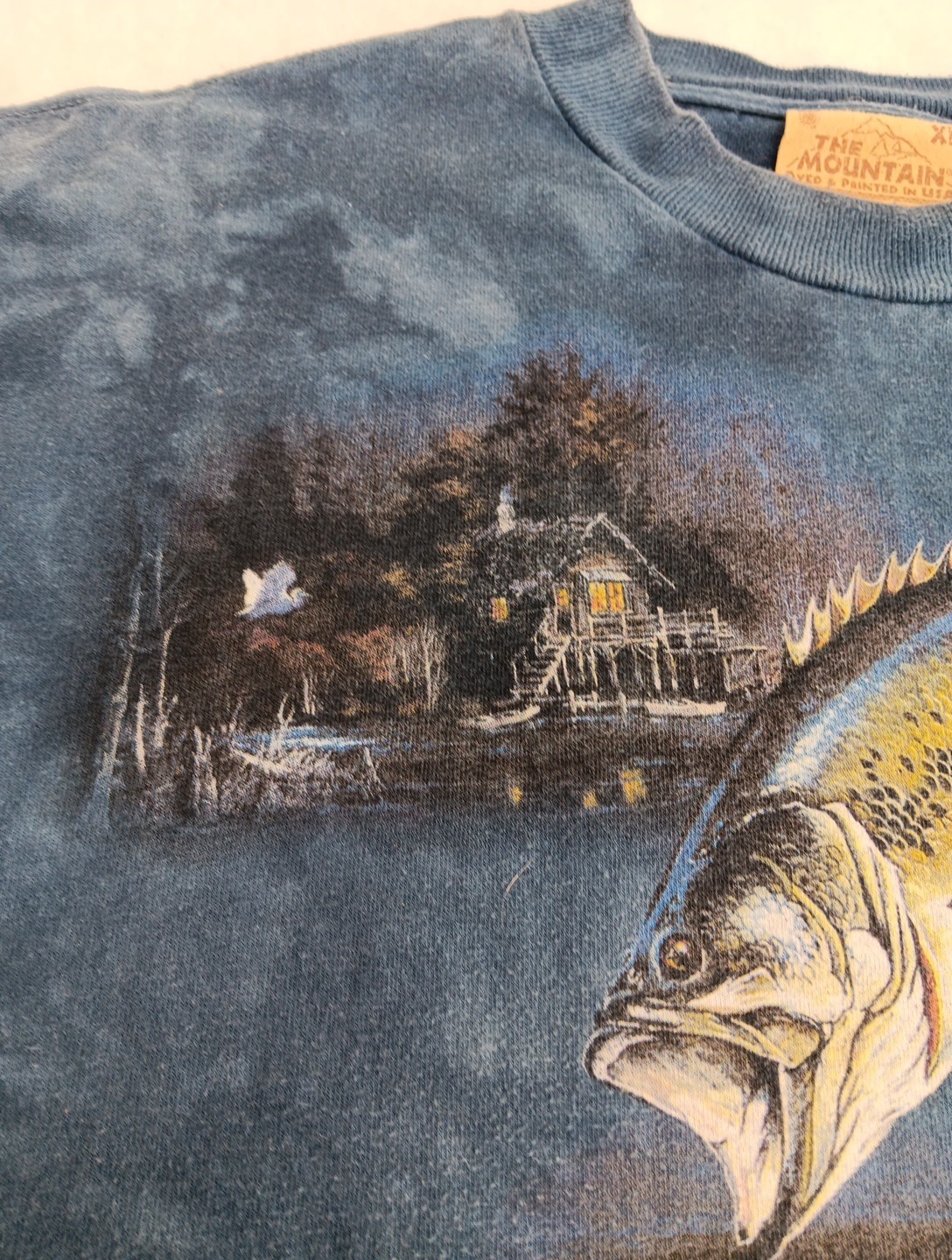 Vintage The Mountain Largemouth Bass Fish T-Shirt Mens XL Nature Outdoor Fishing gallery