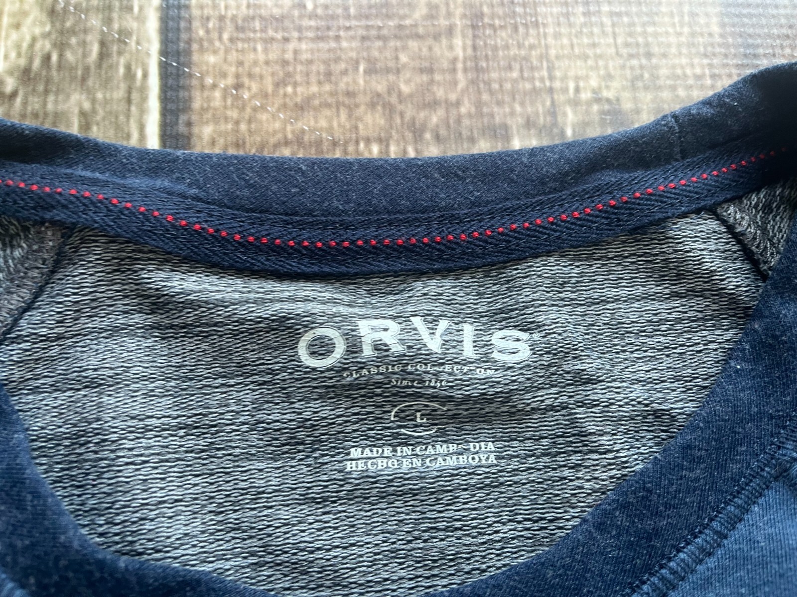 ORVIS CREWNECK LONG SLEEVE SHIRT 2 TONE BLUE MENS LARGE EXCELLENT gallery