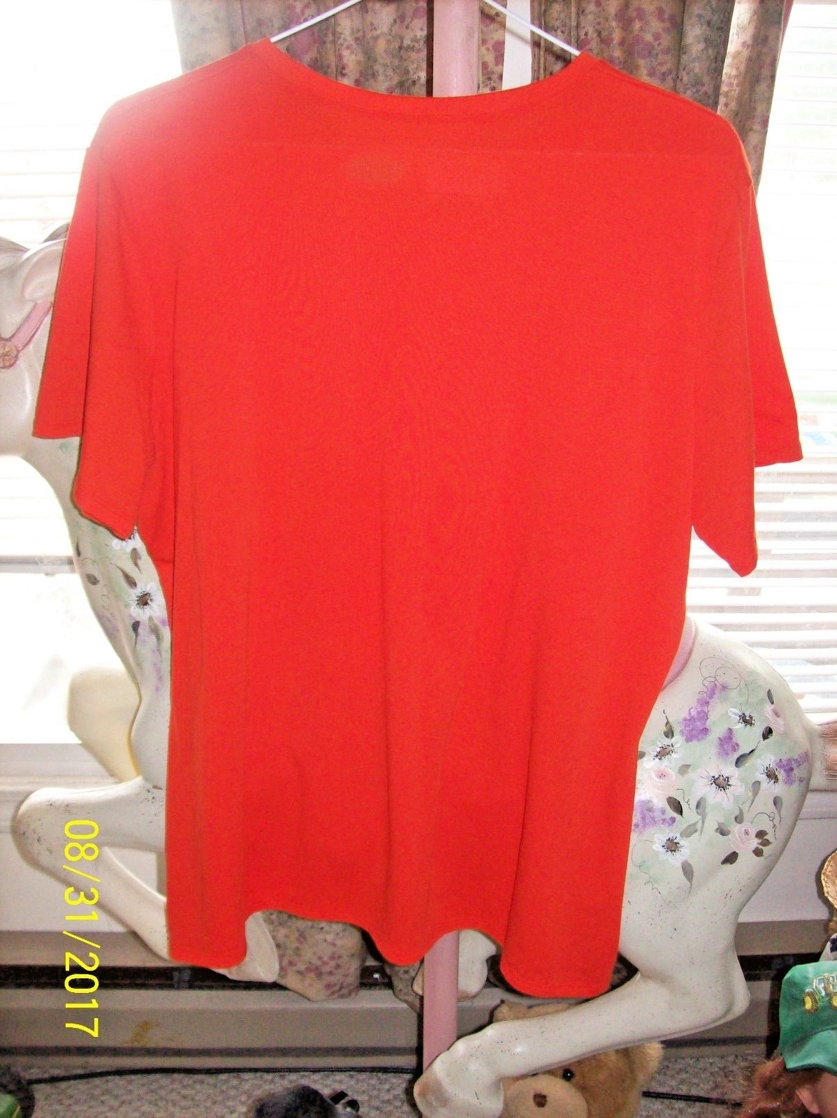 Under Armour "Semi - Fitted" Heat Gear T-Shirt gallery