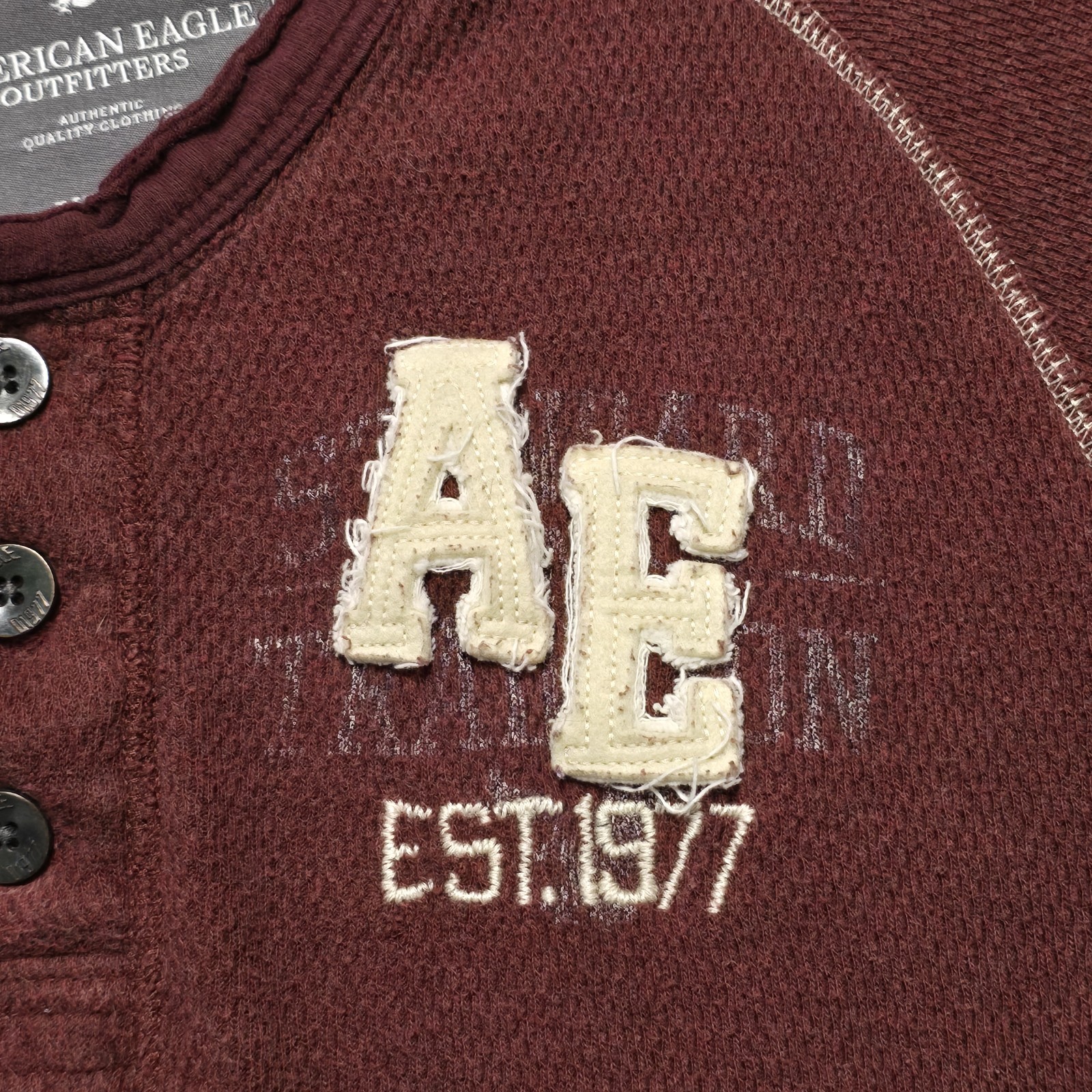 Y2K American Eagle Mens Vintage Fit Henley Waffle Knit Mens XL Maroon Mallcore gallery