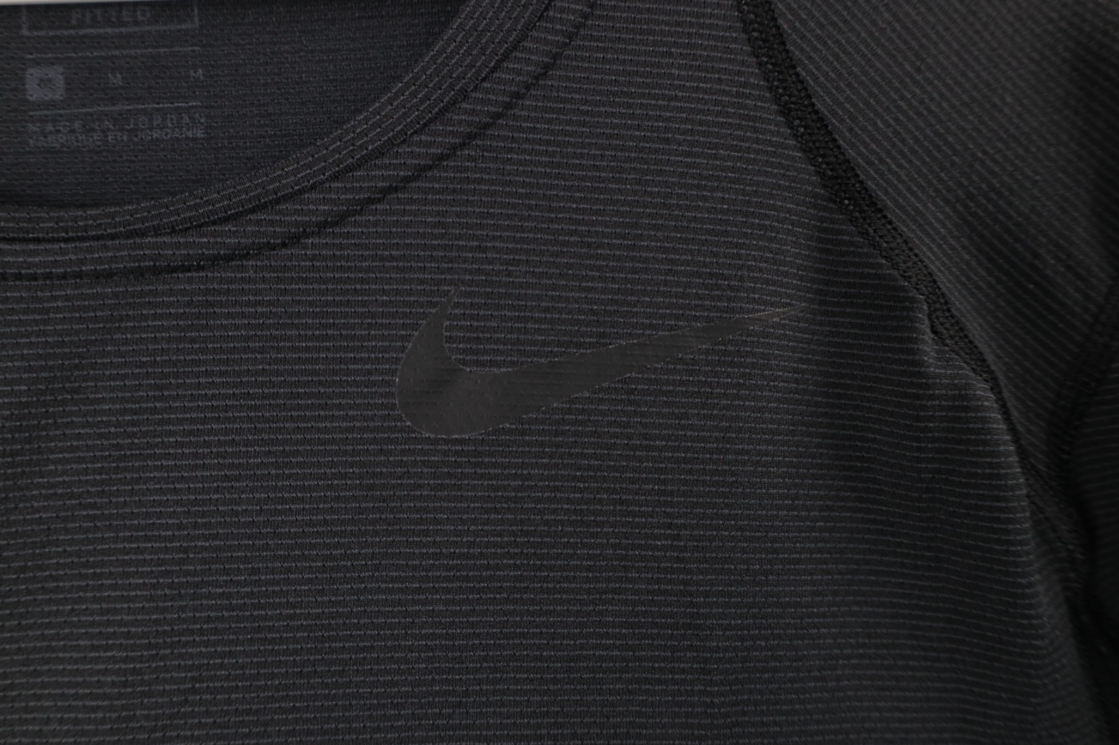 Nike Pro Mens Medium Fitted Striped Knit Running Jogging Gym Training T-Shirt gallery