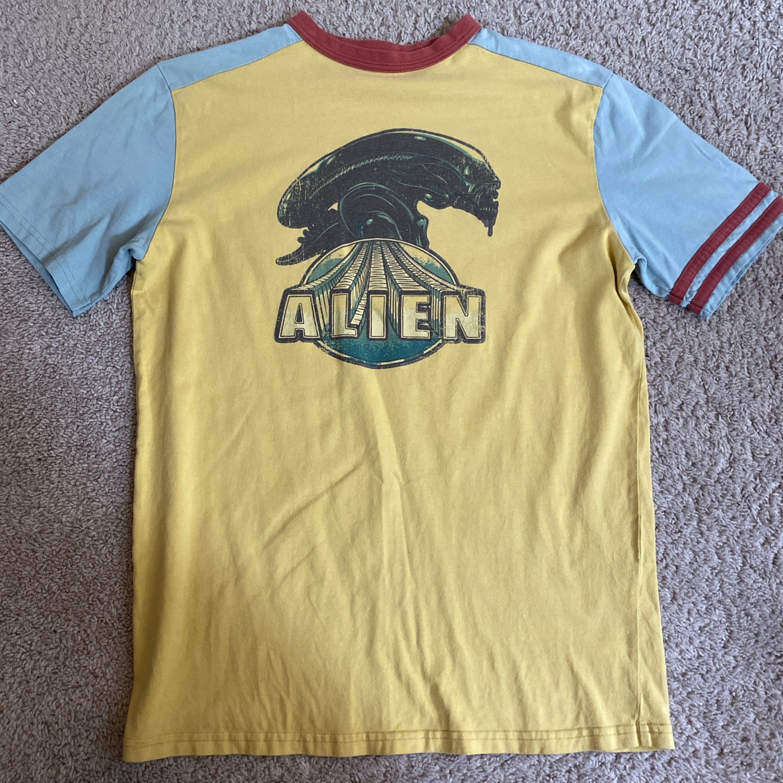 Vintage Alien Movie Ringer Shirt Sz S/M See Description gallery