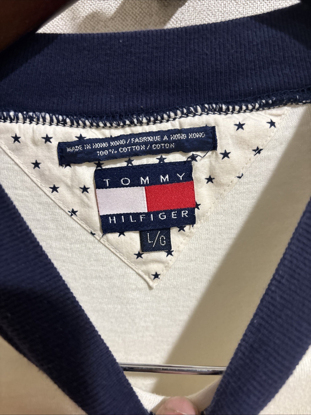 Vintage 90s Tommy Hilfiger Patriotic Eagle Crest Ringer T-Shirt White Blue Red L gallery