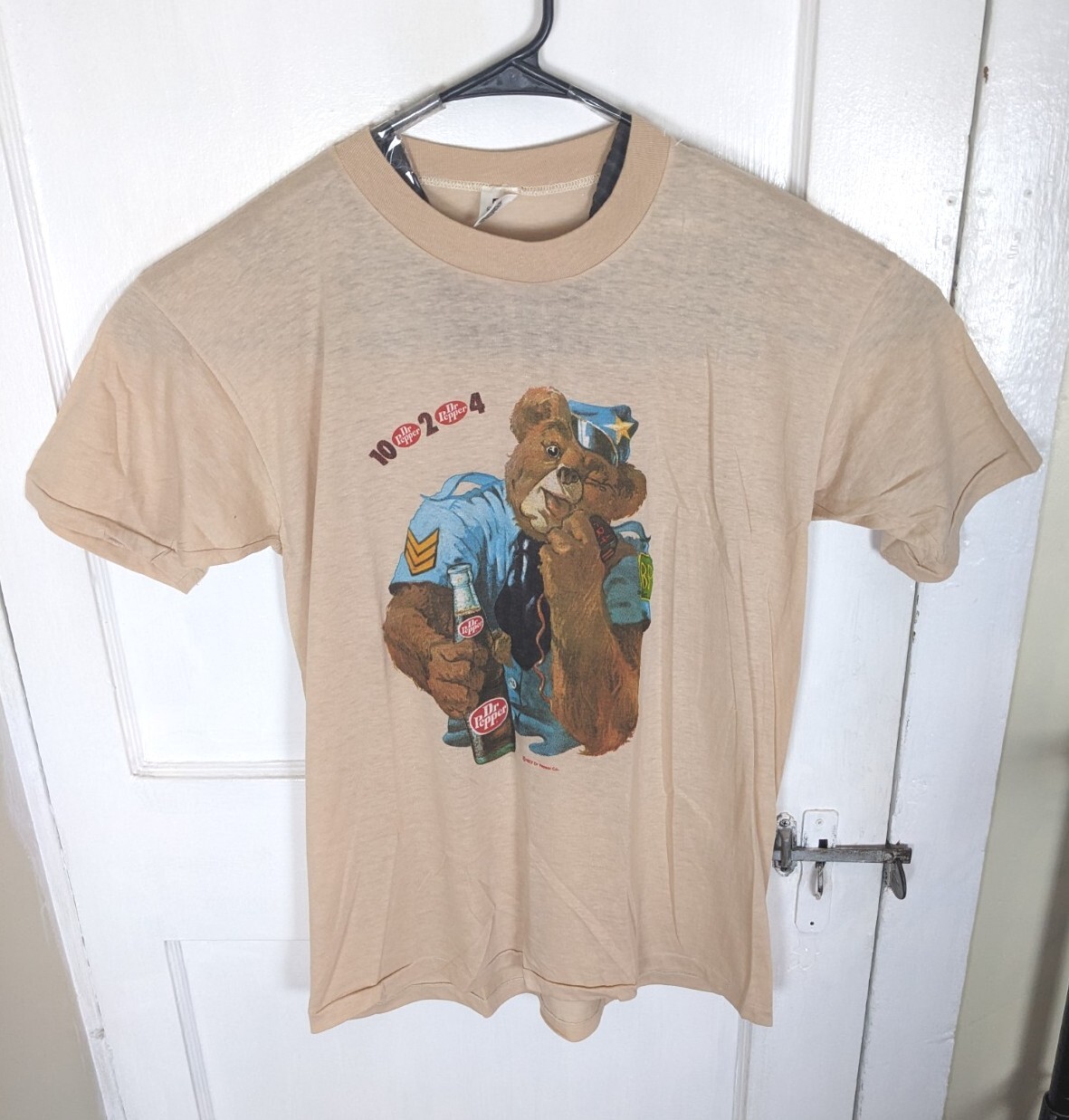 RARE Vintage Dr. Pepper 70s Cartoon Bear Tshirt Men XL T-Shirtery Beige Graphic