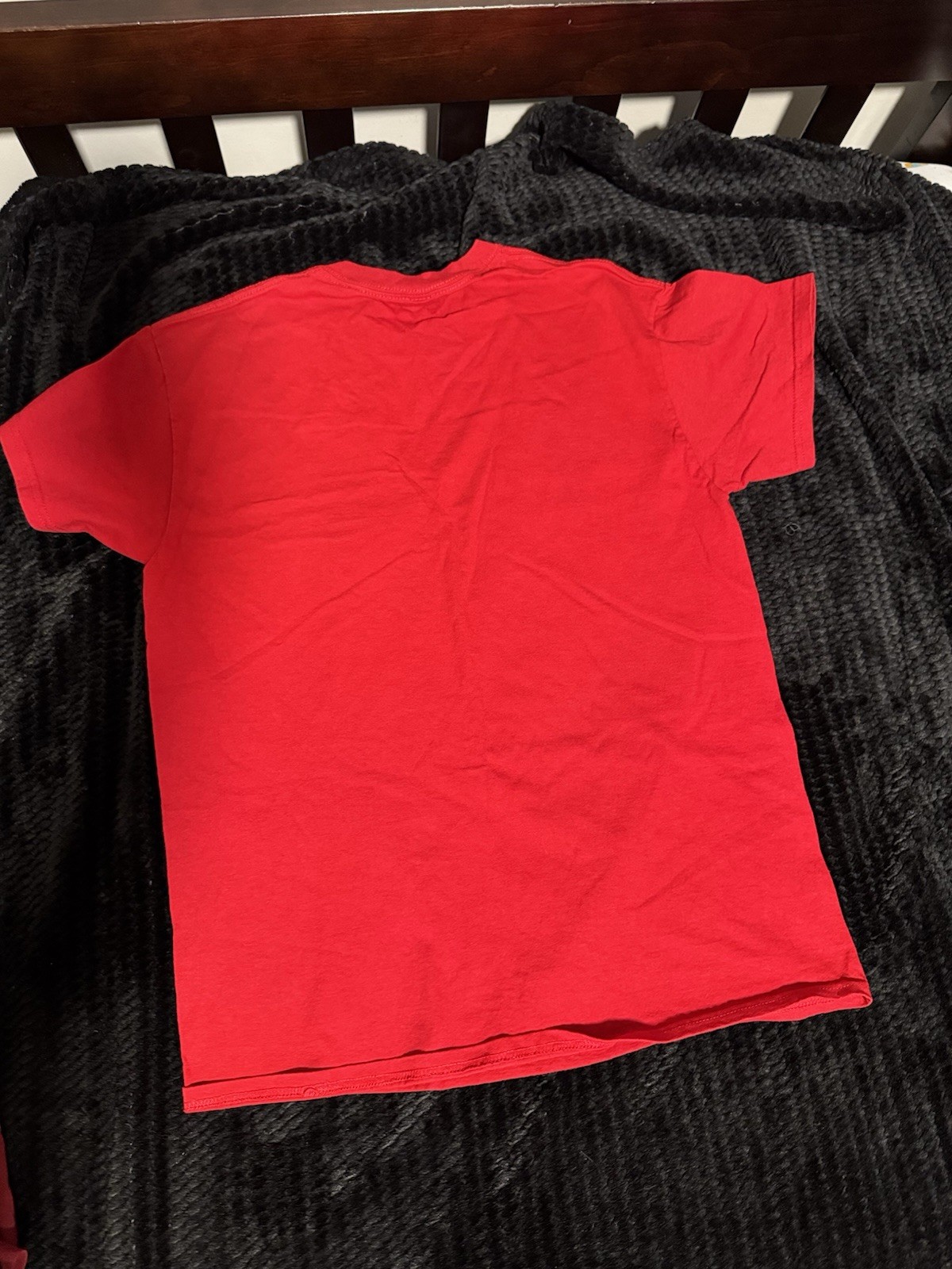 Gildan Ultra Cotton Men's Red Graphic Crew Neck T-Shirt M Vance Smith's Hatchery gallery