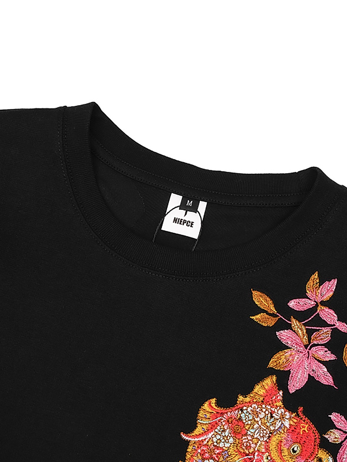 Niepce Men's Floral Koi Fish Embroidery Tee Japanese Streetwear T-Shirt gallery