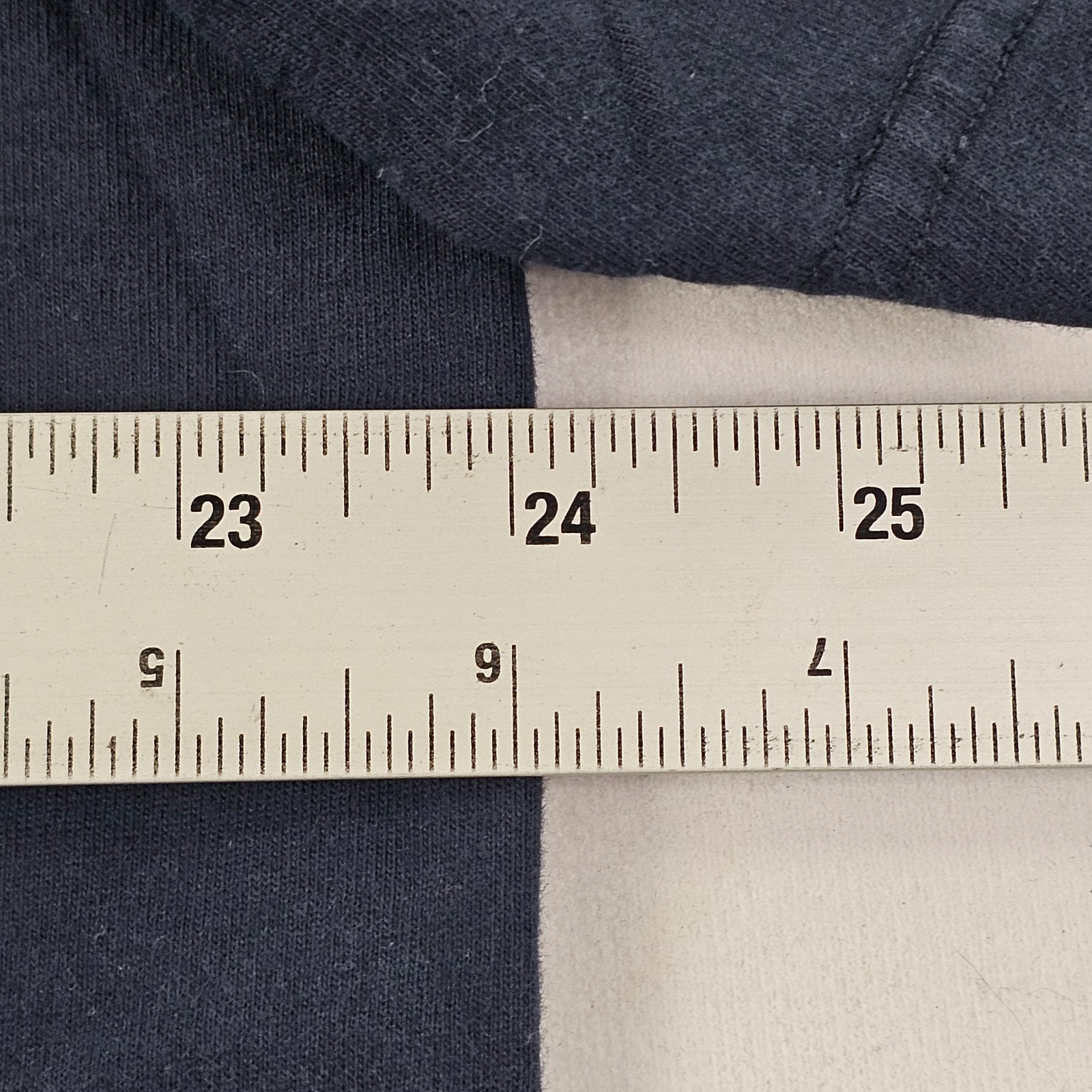 L.L. Bean Blue Short Sleeve Traditional Fit Cotton T-Shirt Men's L gallery