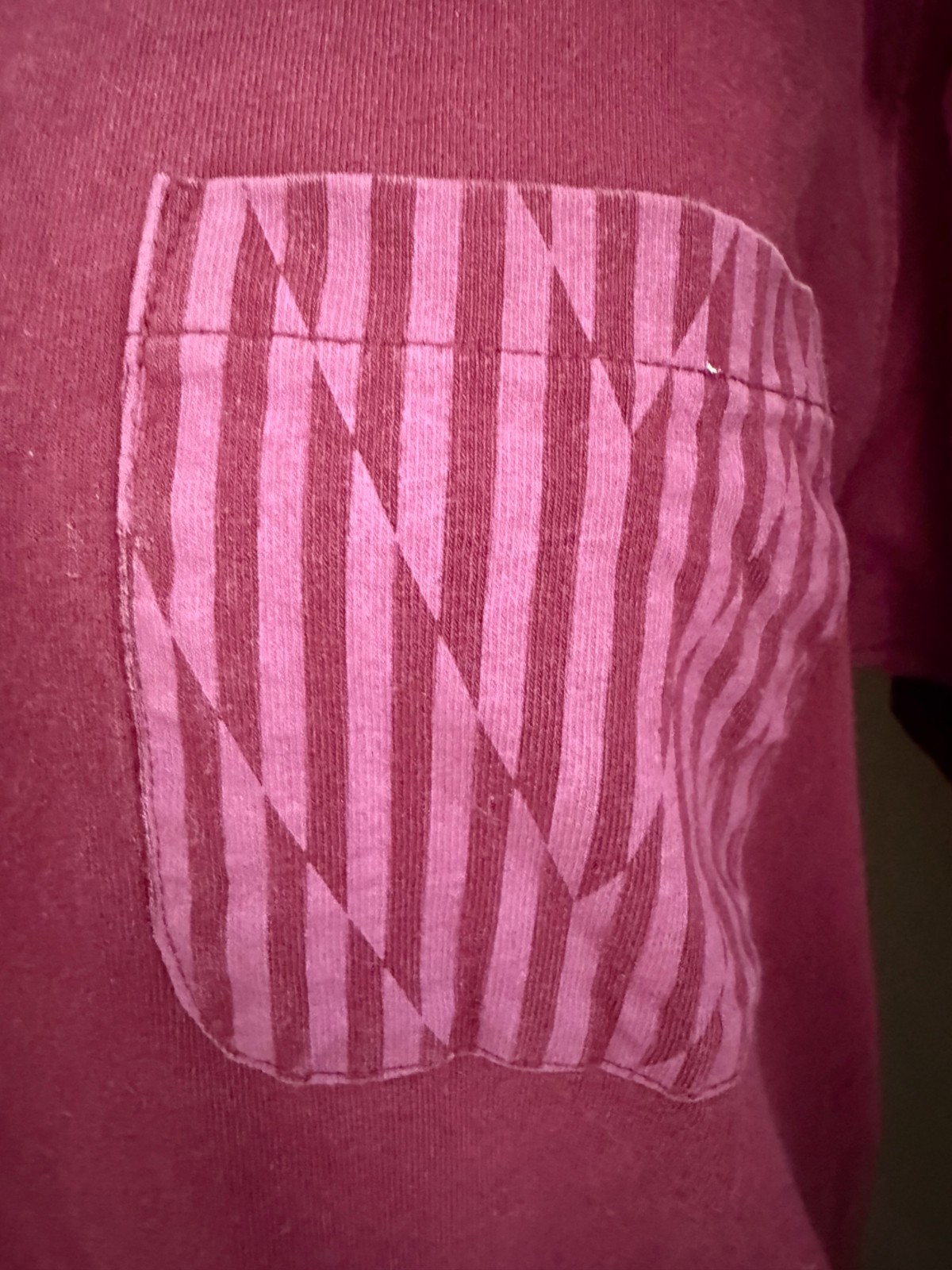 Uniqlo SPRZ NY Barry McGee MoMA Special Edition Maroon Graphic T-Shirt Mens L gallery