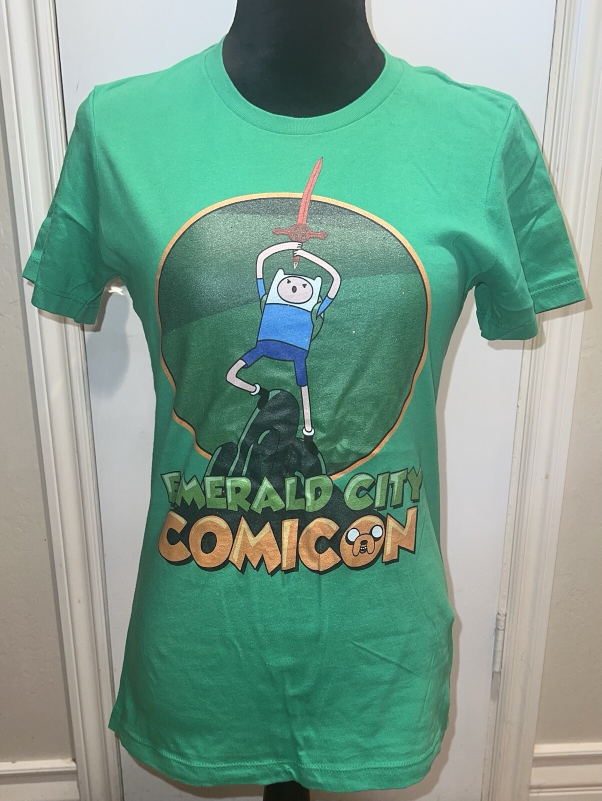 Emerald City Comicon Adventure Time Limited Edition Shirt Tee Finn the Human Med gallery
