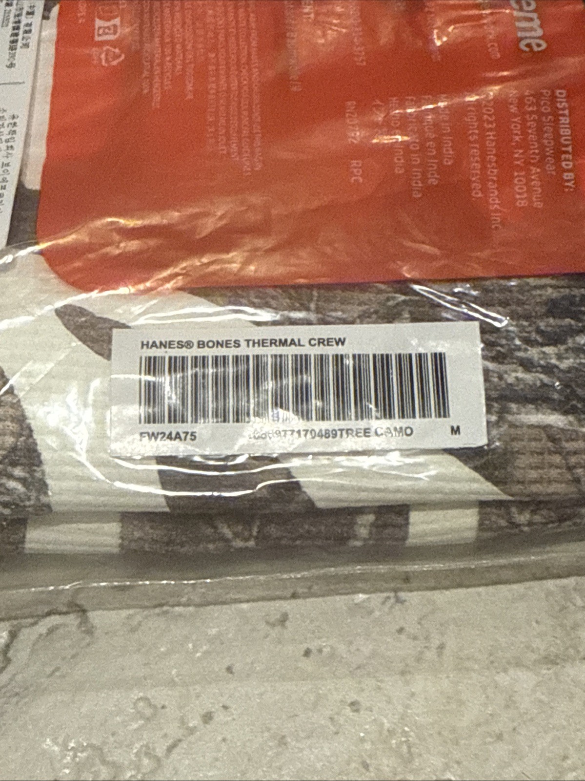 Supreme Hanes Bones Thermal Crew (1 Pack) Size M Woodland Camo gallery