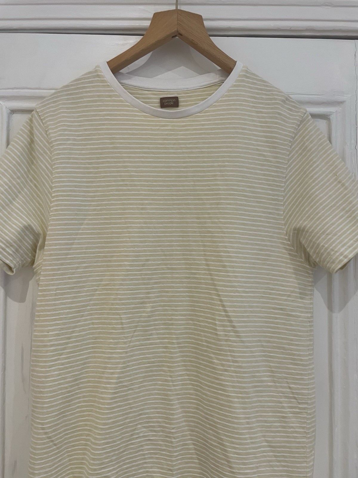 Common People Yellow White Stripe T-Shirt / Tee – Size M – Textured