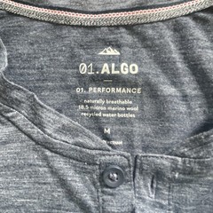 01 Algo Performance Merino Wool Henley Shirt Mens Medium Gray Short Sleeve